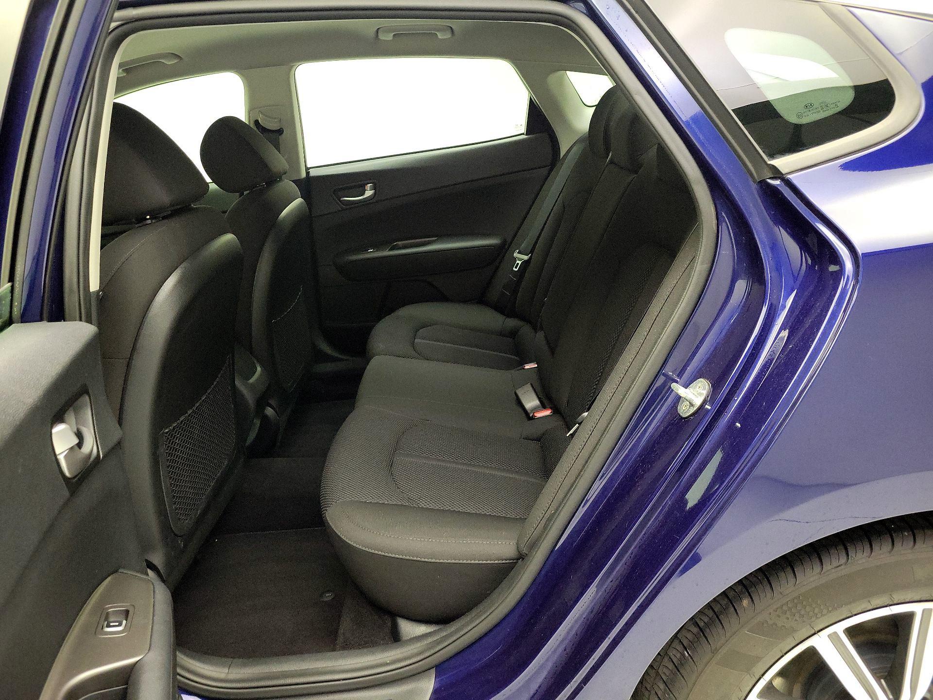 Thumbnail: 2019 Kia Optima - 19