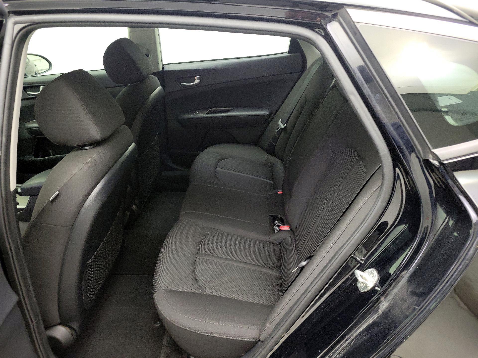 Thumbnail: 2019 Kia Optima - 19