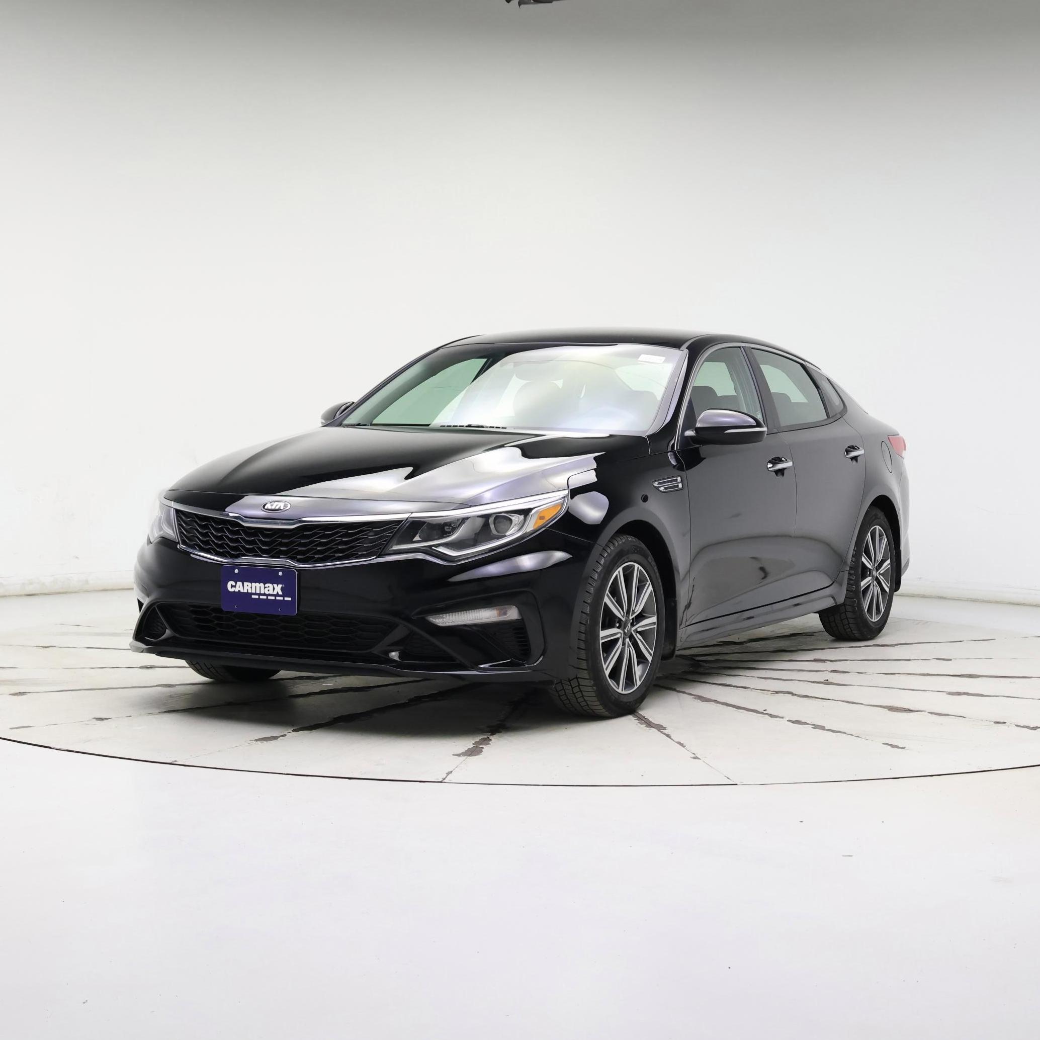 Thumbnail: 2019 Kia Optima - 4