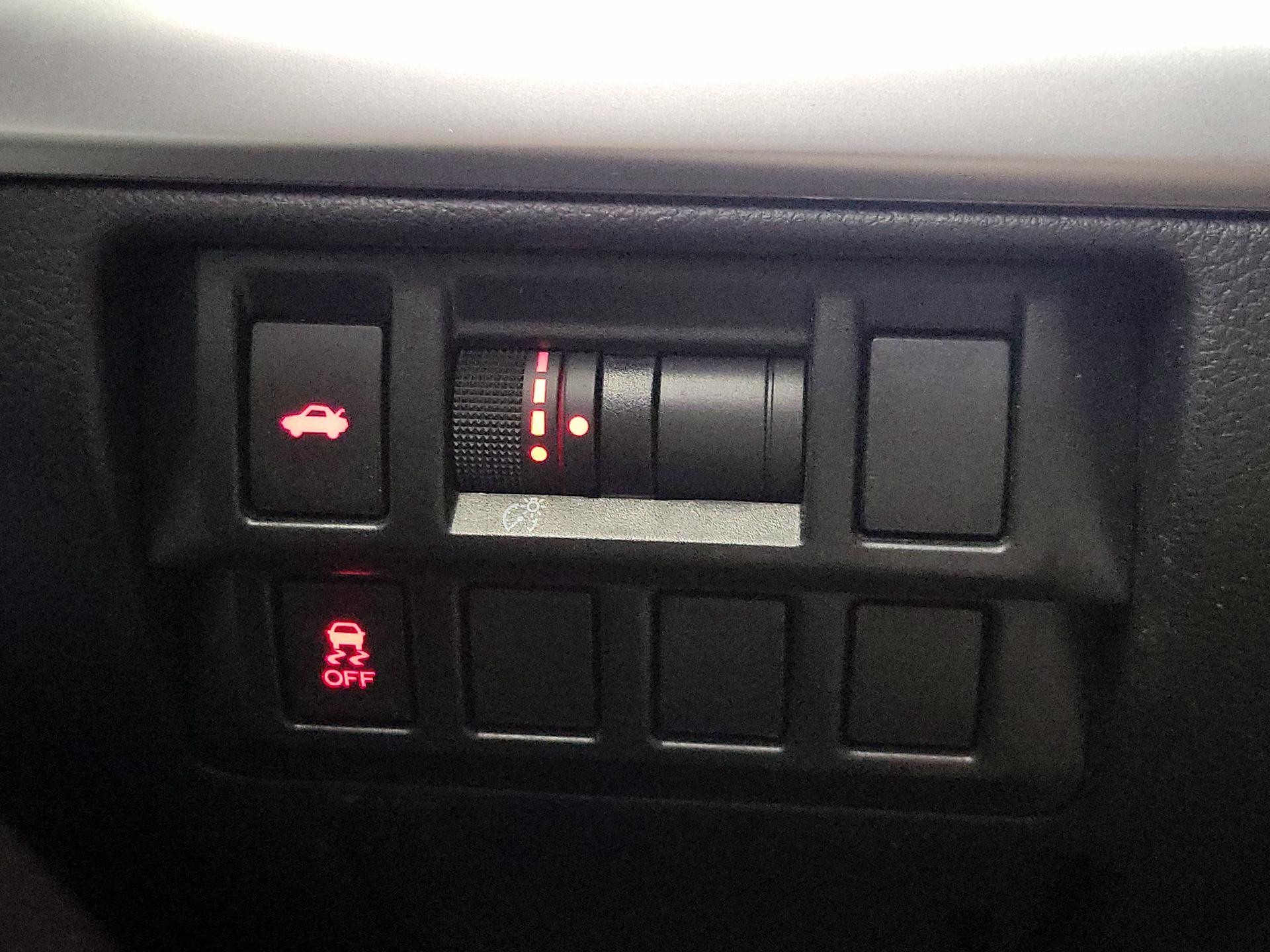 Thumbnail: 2018 Subaru Legacy - 13