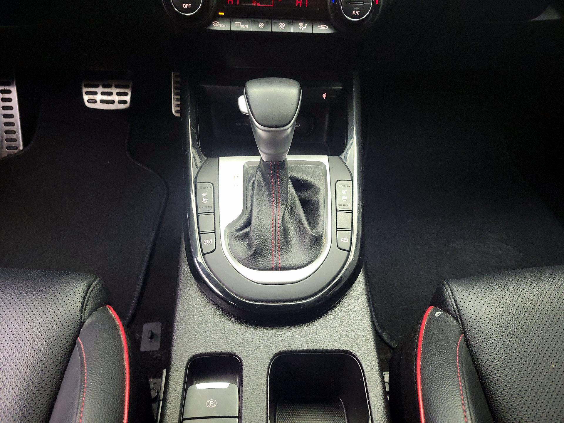 Thumbnail: 2022 Kia Forte - 17