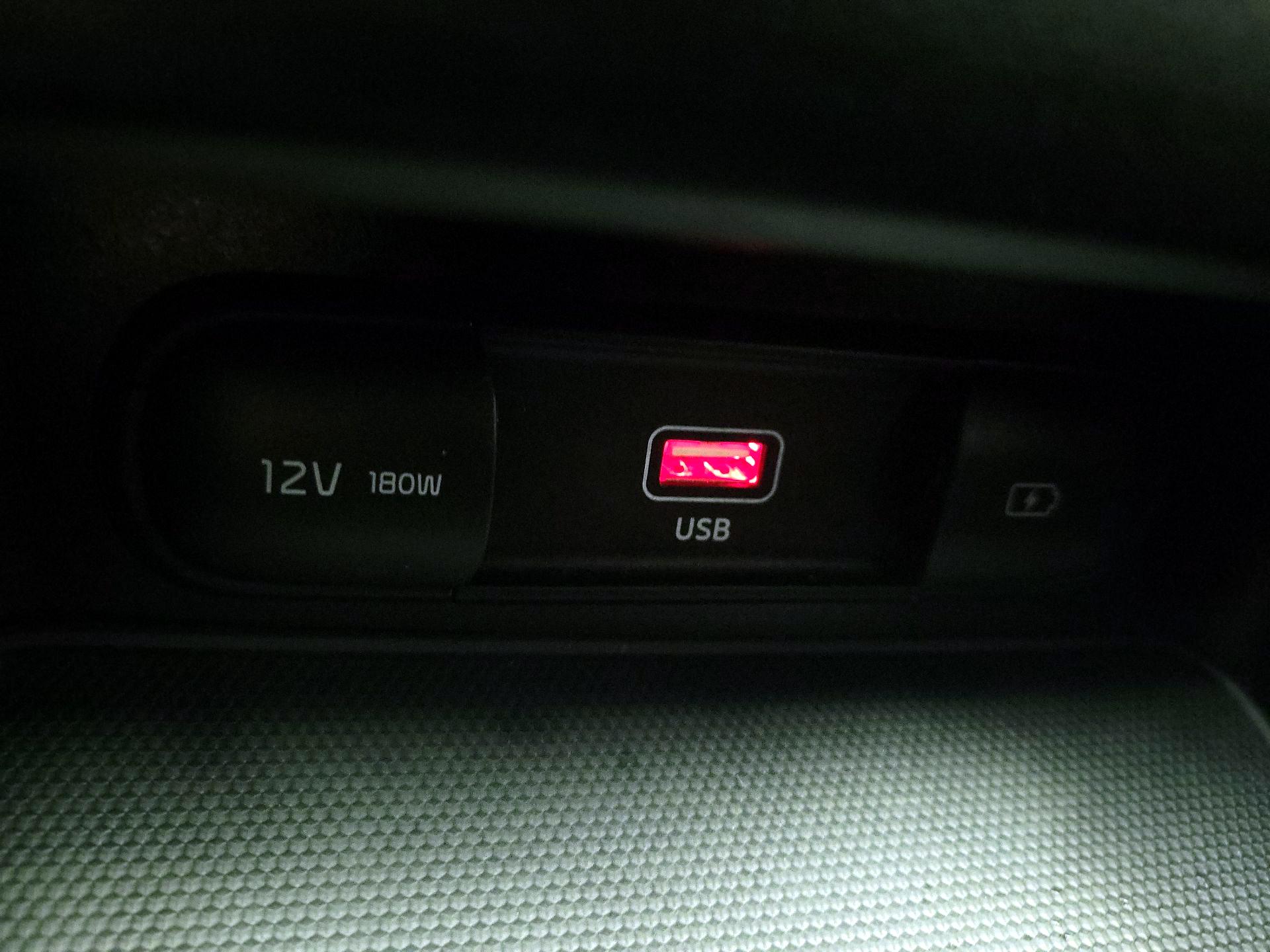 Thumbnail: 2022 Kia Forte - 18