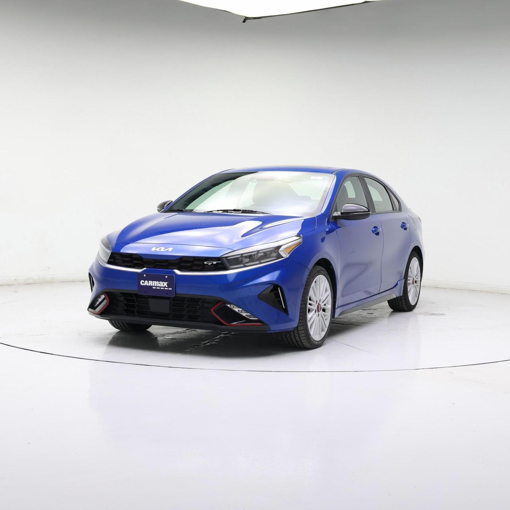 Thumbnail: 2022 Kia Forte - 4