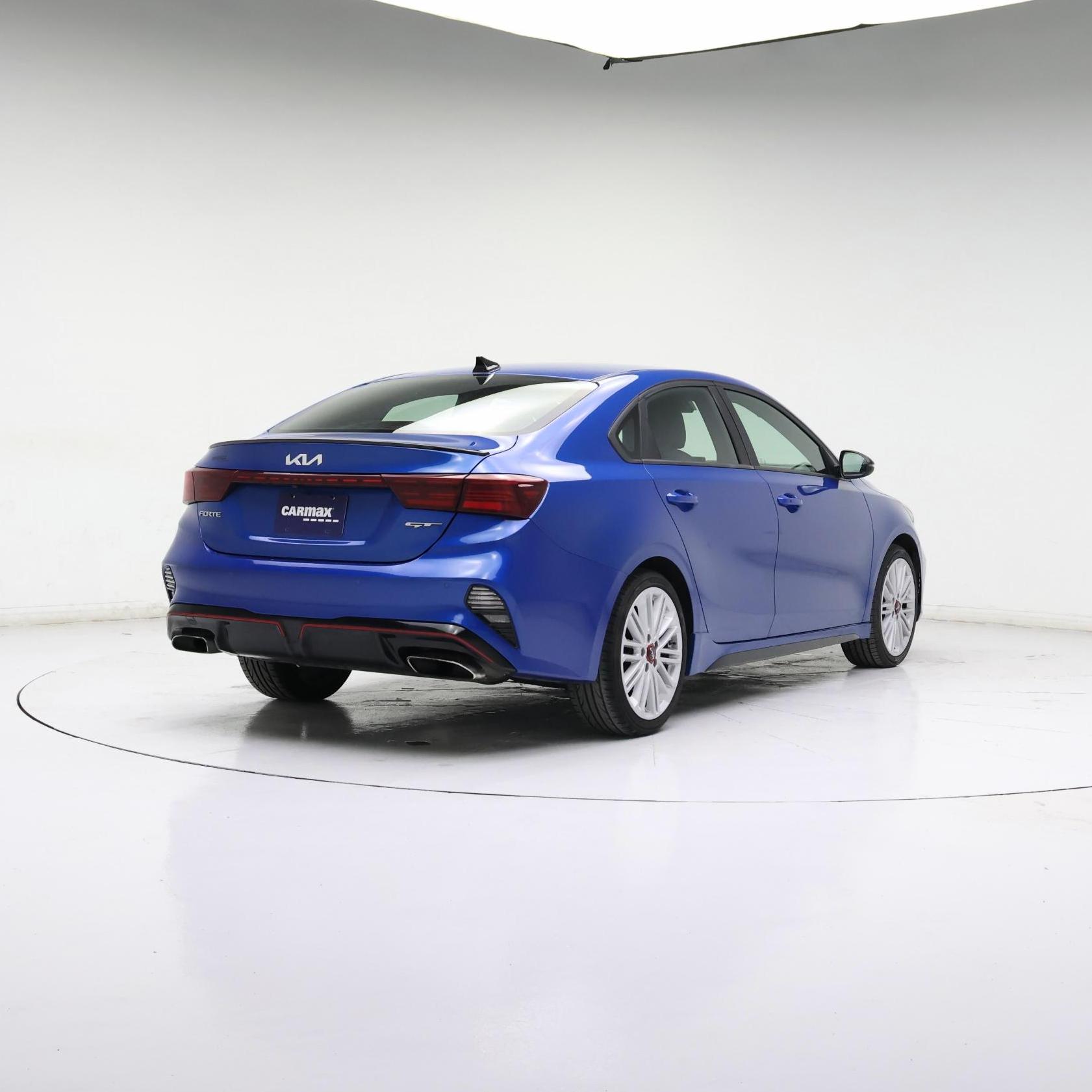 Thumbnail: 2022 Kia Forte - 8