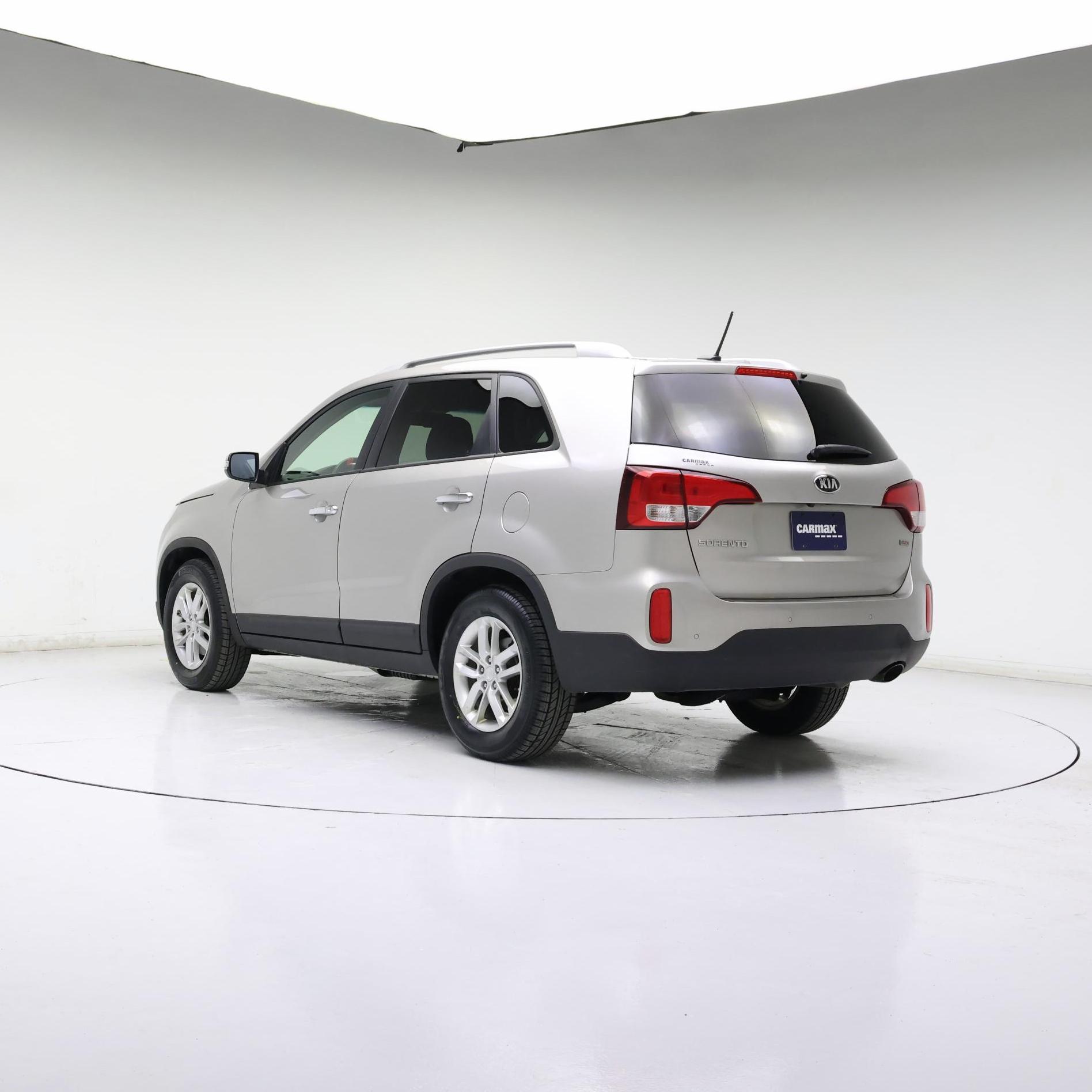 Thumbnail: 2014 Kia Sorento - 2