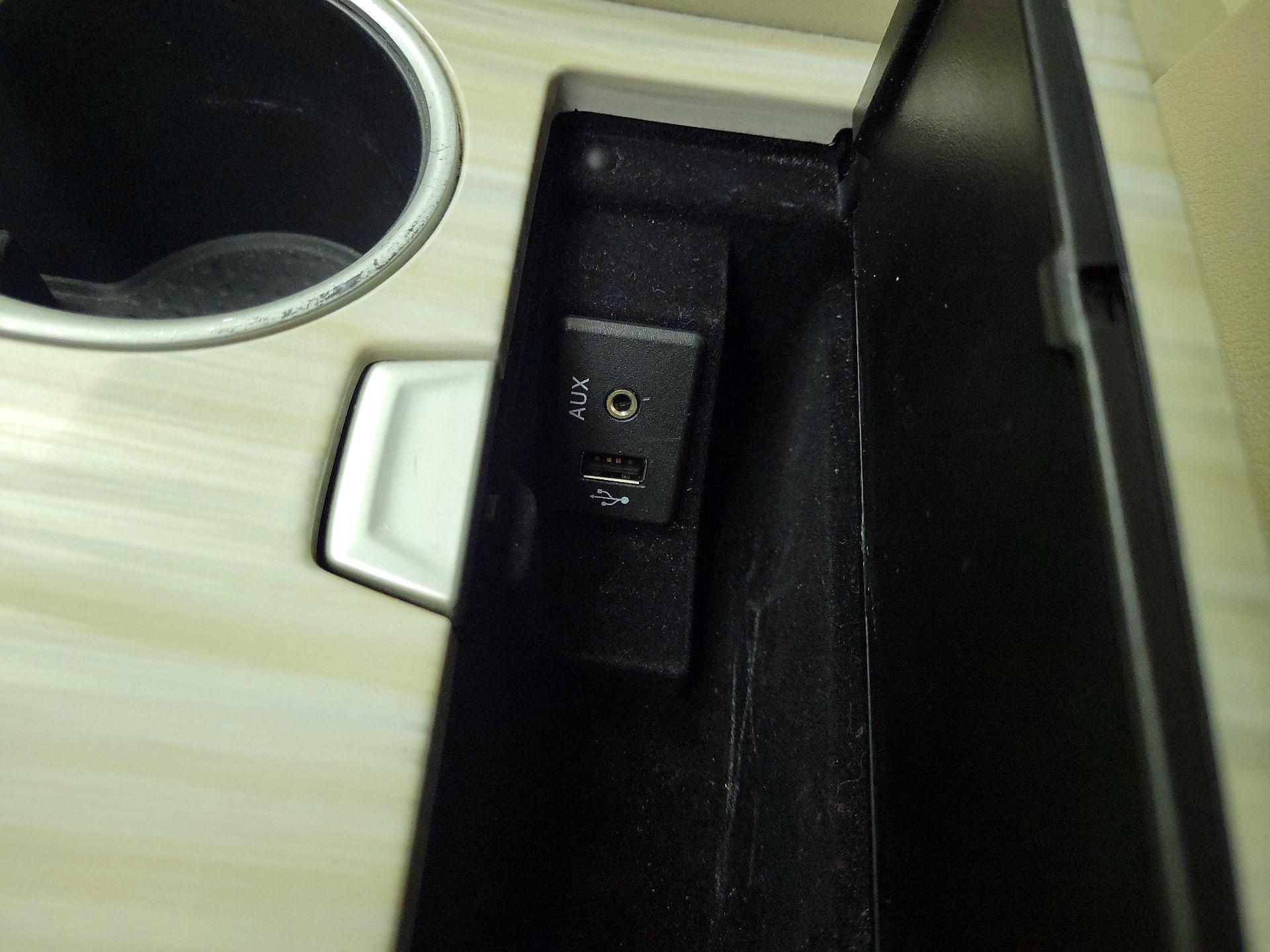 Thumbnail: 2017 Nissan Murano - 19