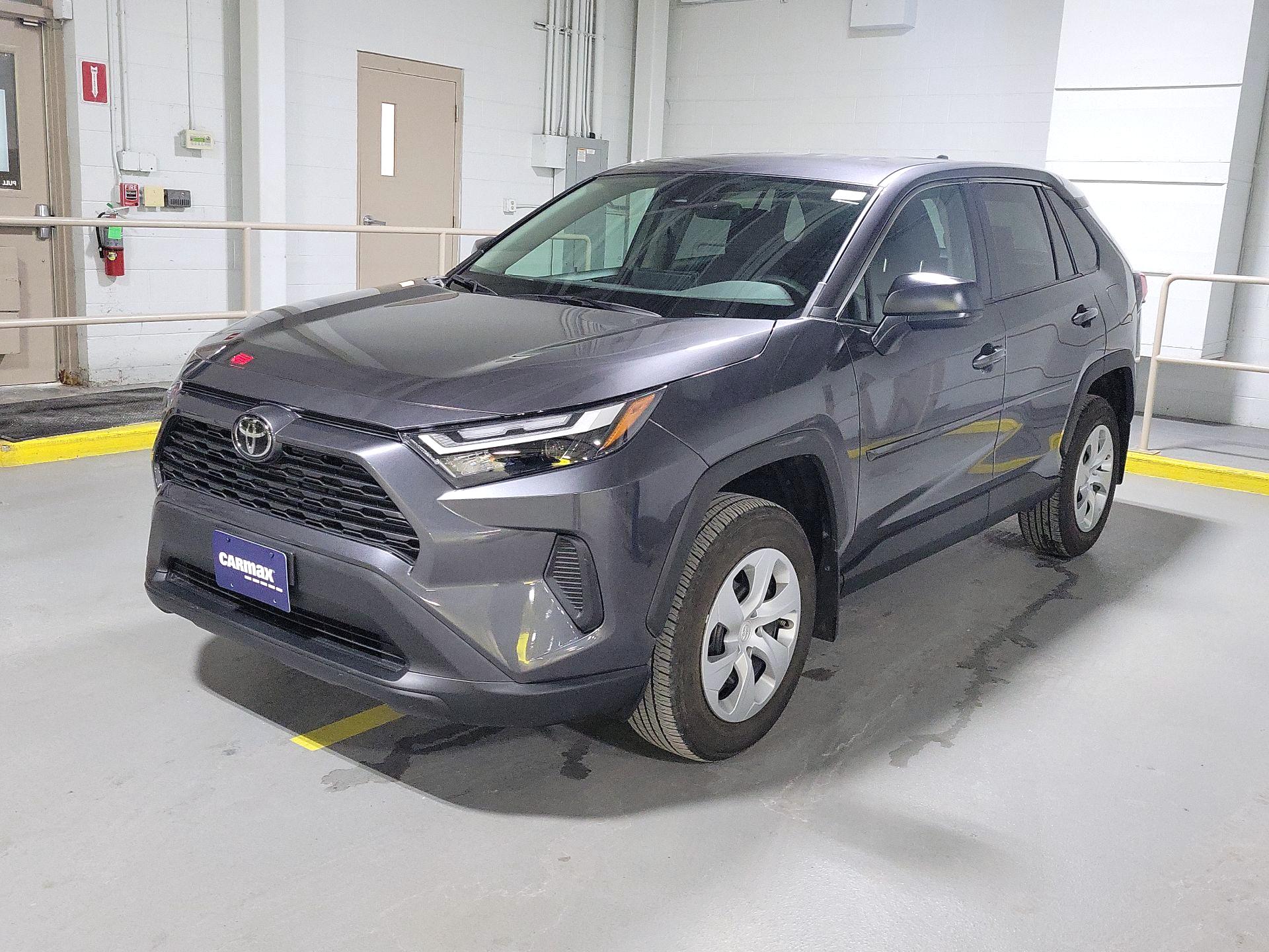 Thumbnail: 2025 Toyota RAV4 - 3