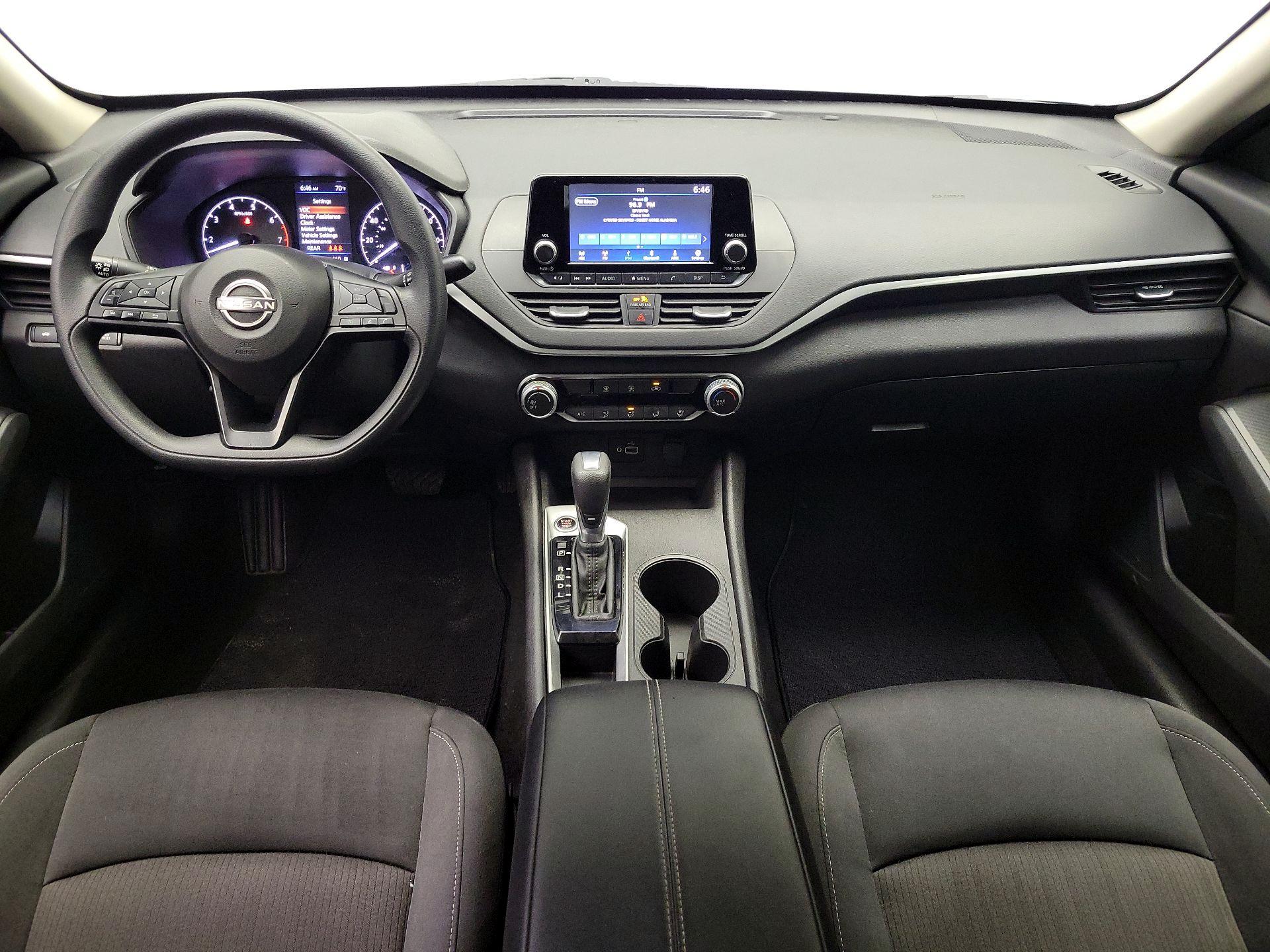 Thumbnail: 2024 Nissan Altima - 9