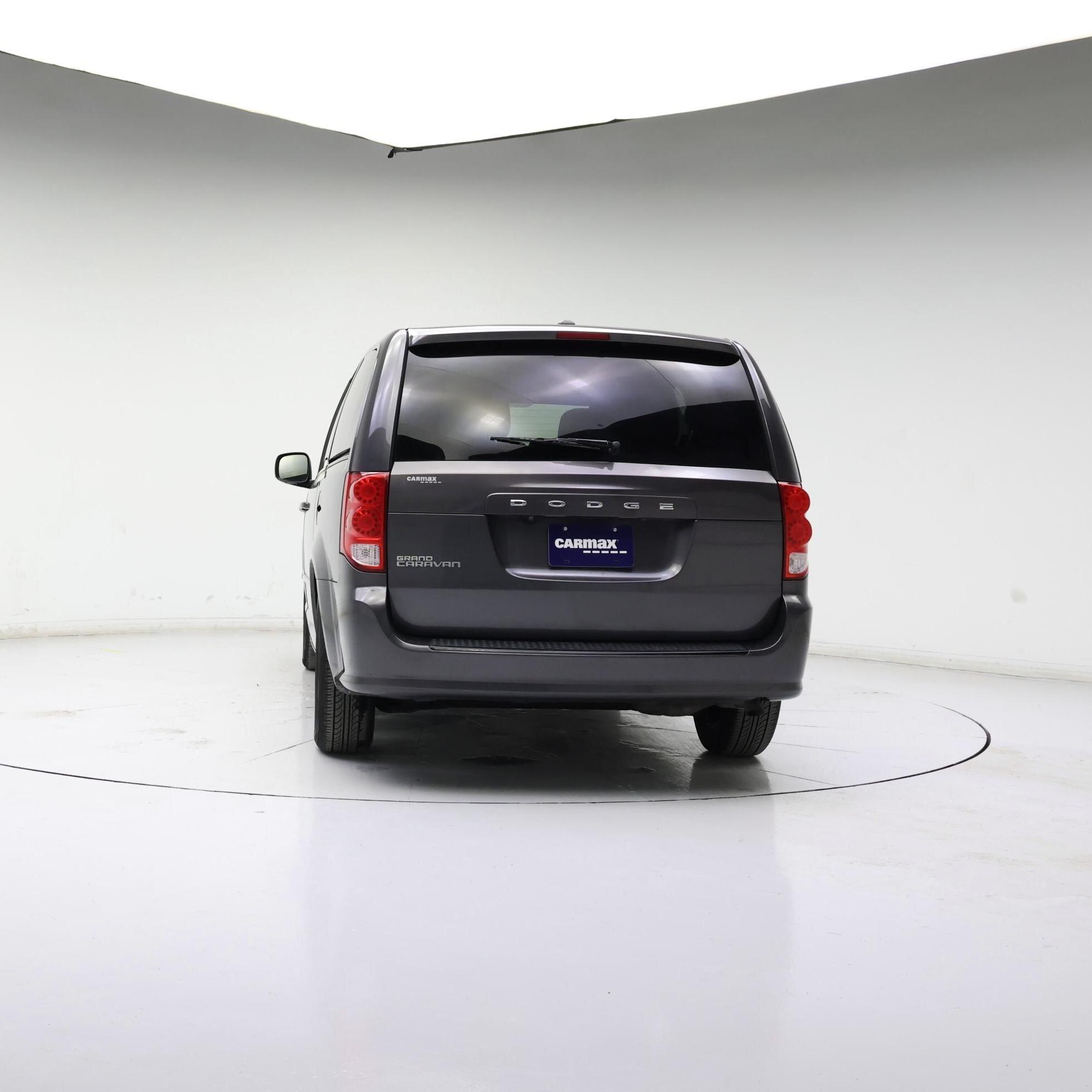 Thumbnail: 2017 Dodge Grand Caravan - 6