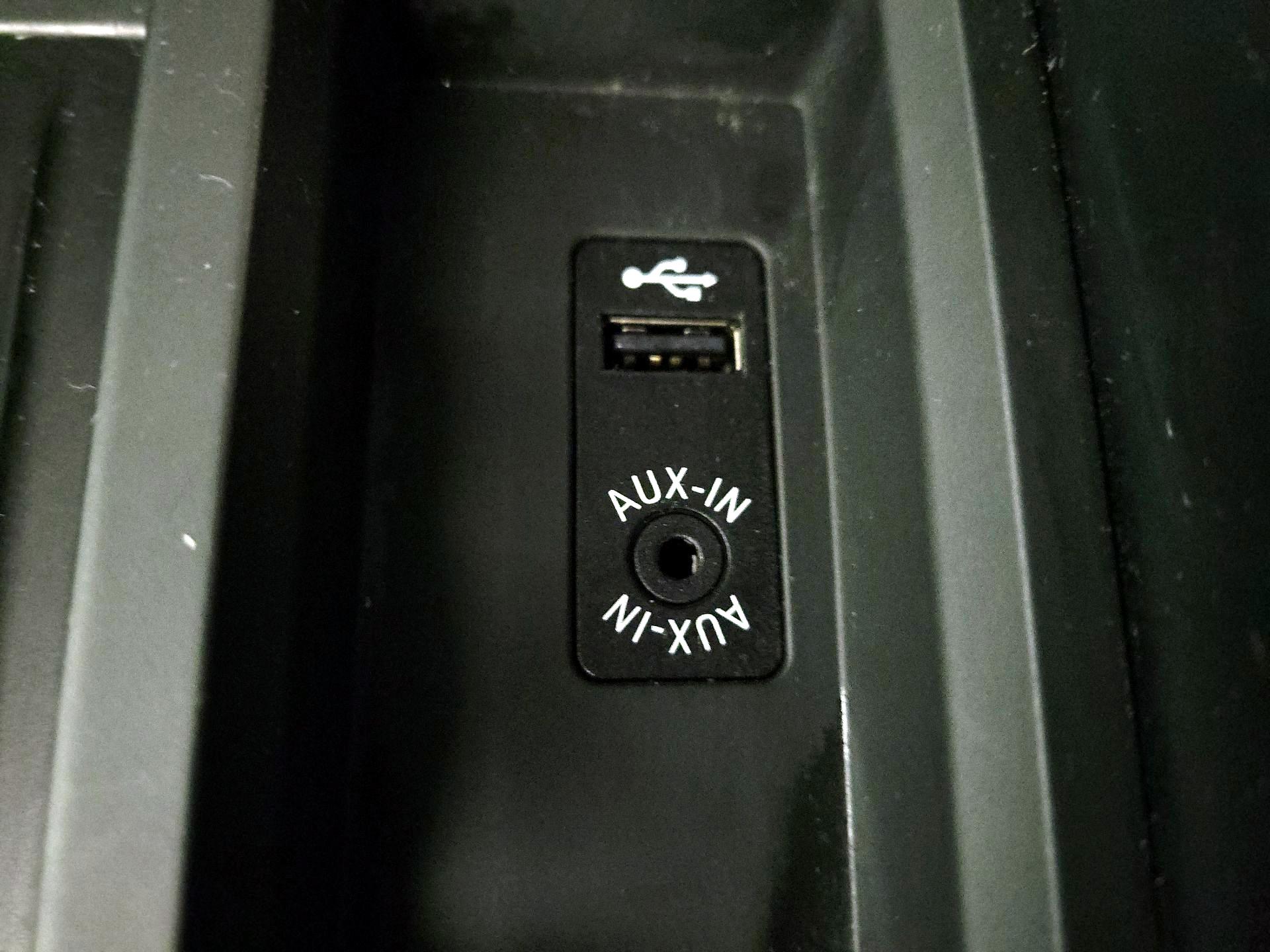 Thumbnail: 2016 BMW 2 Series - 17