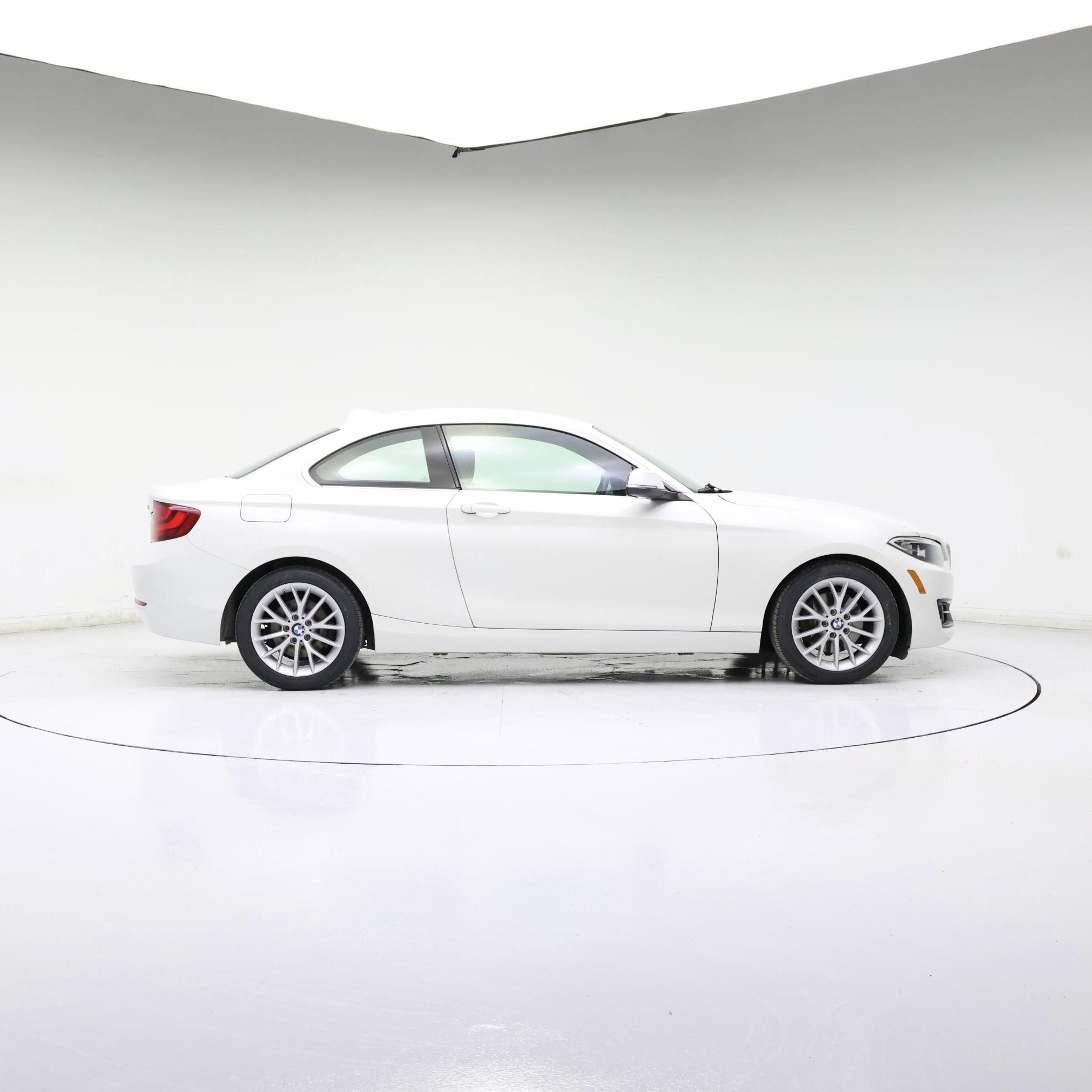 Thumbnail: 2016 BMW 2 Series - 7