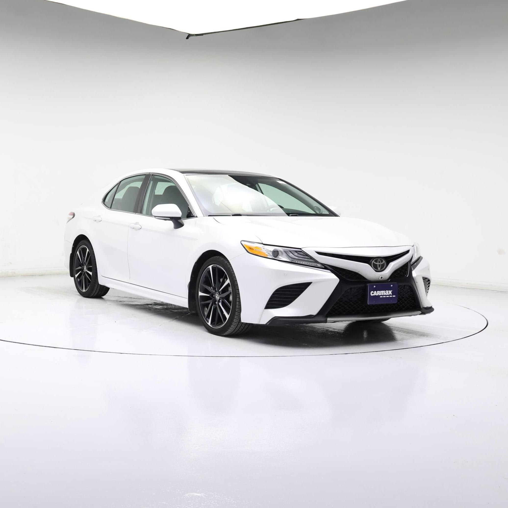 2020 Toyota Camry XSE V6 FWD