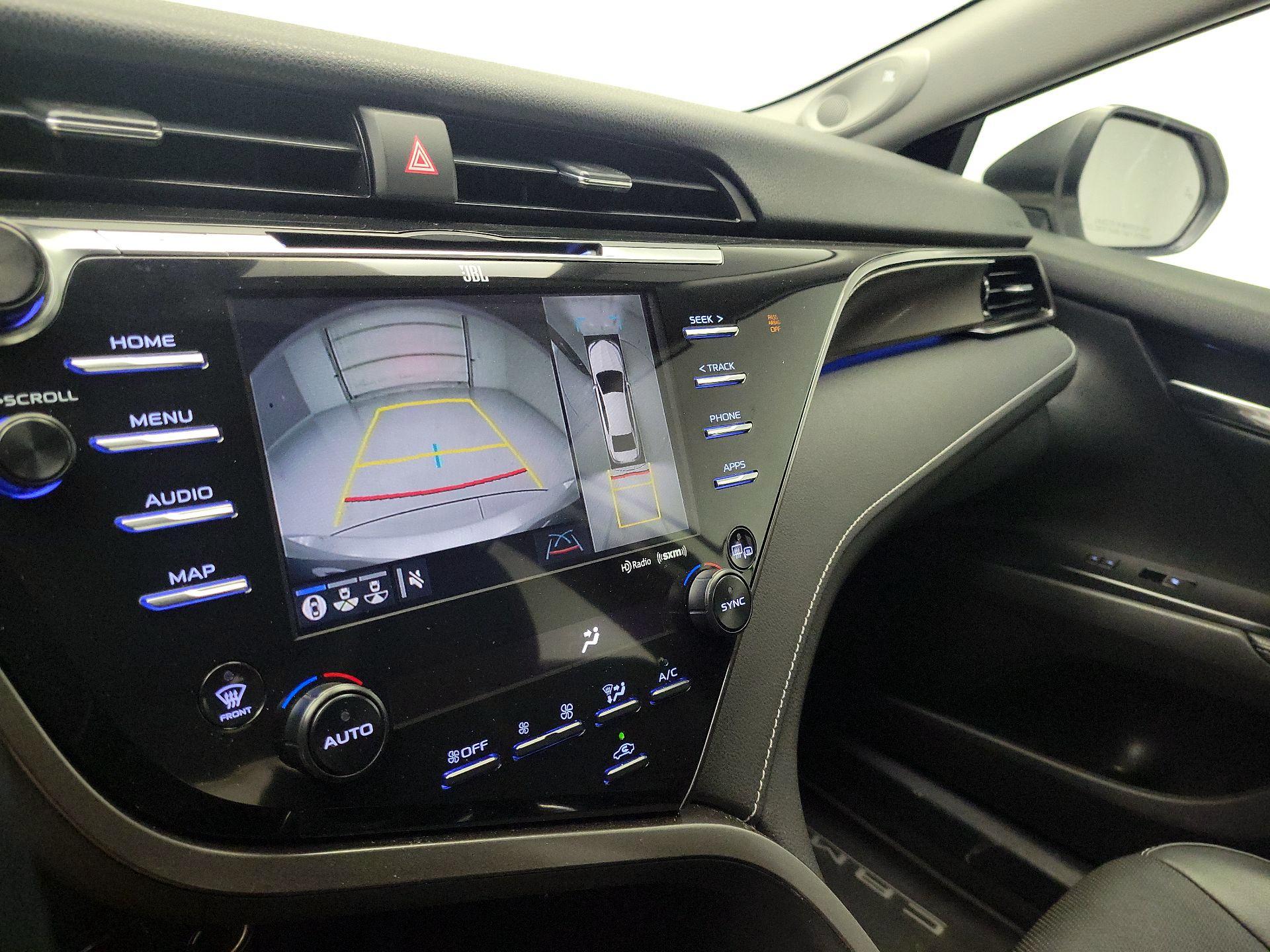 Thumbnail: 2020 Toyota Camry - 15