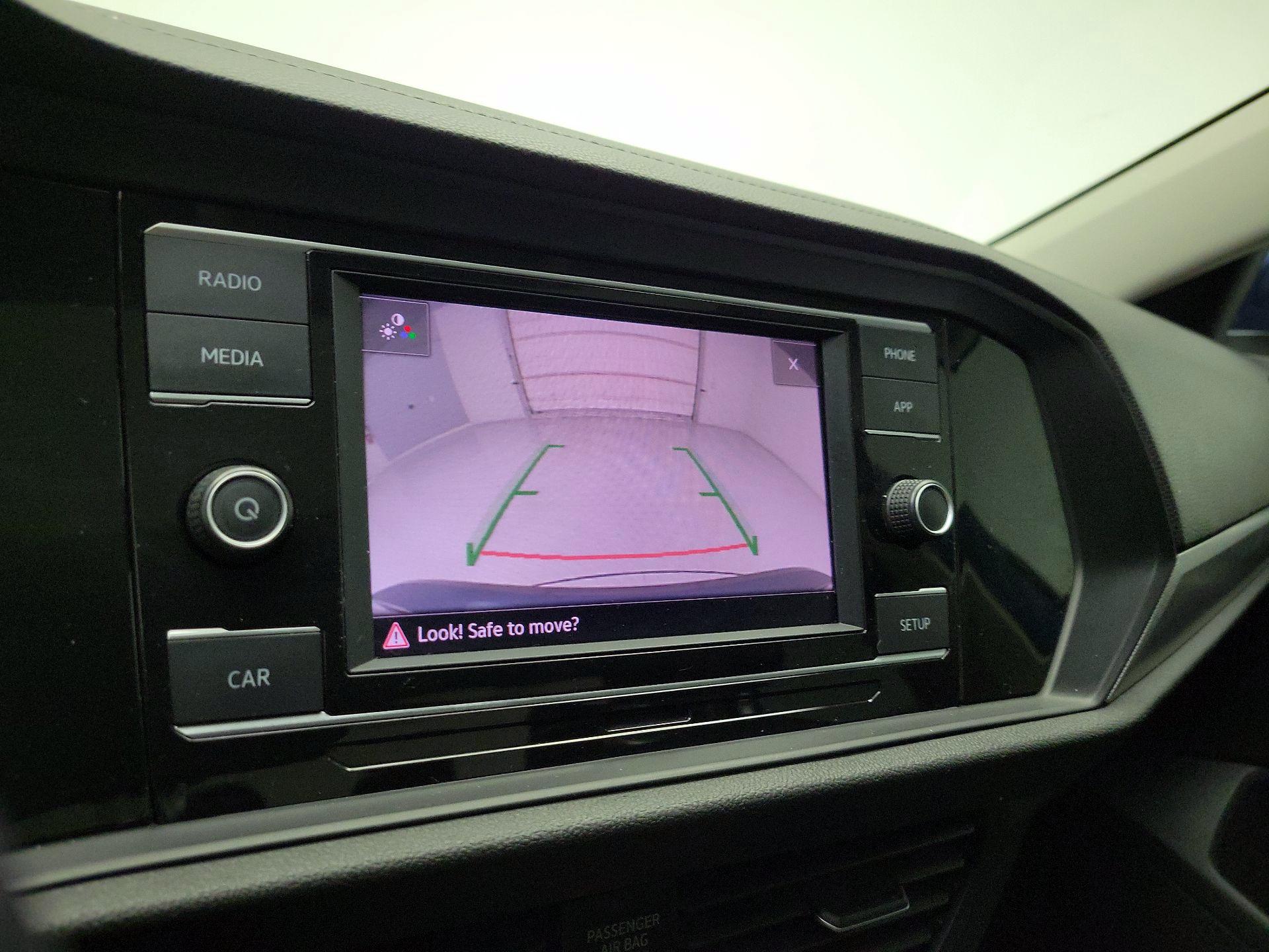 Thumbnail: 2019 Volkswagen Jetta - 14