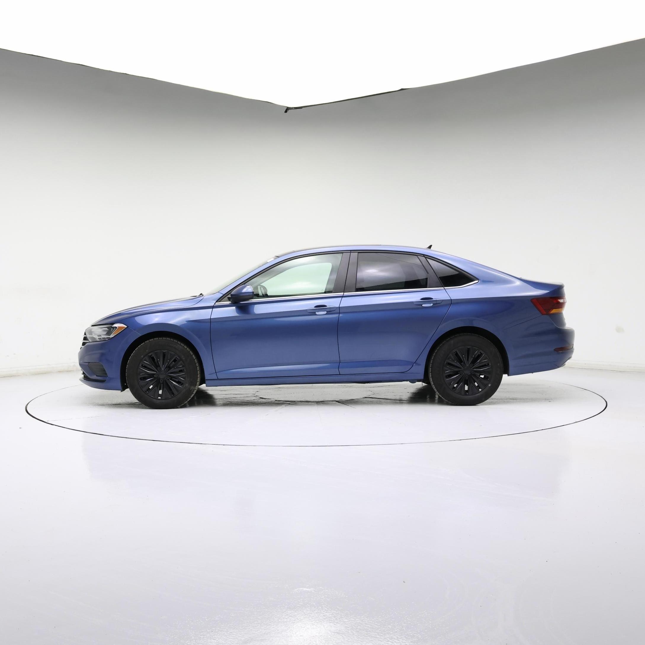 Thumbnail: 2019 Volkswagen Jetta - 3