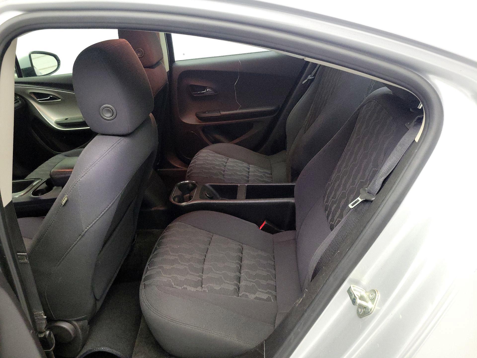 Thumbnail: 2015 Chevrolet Volt - 19