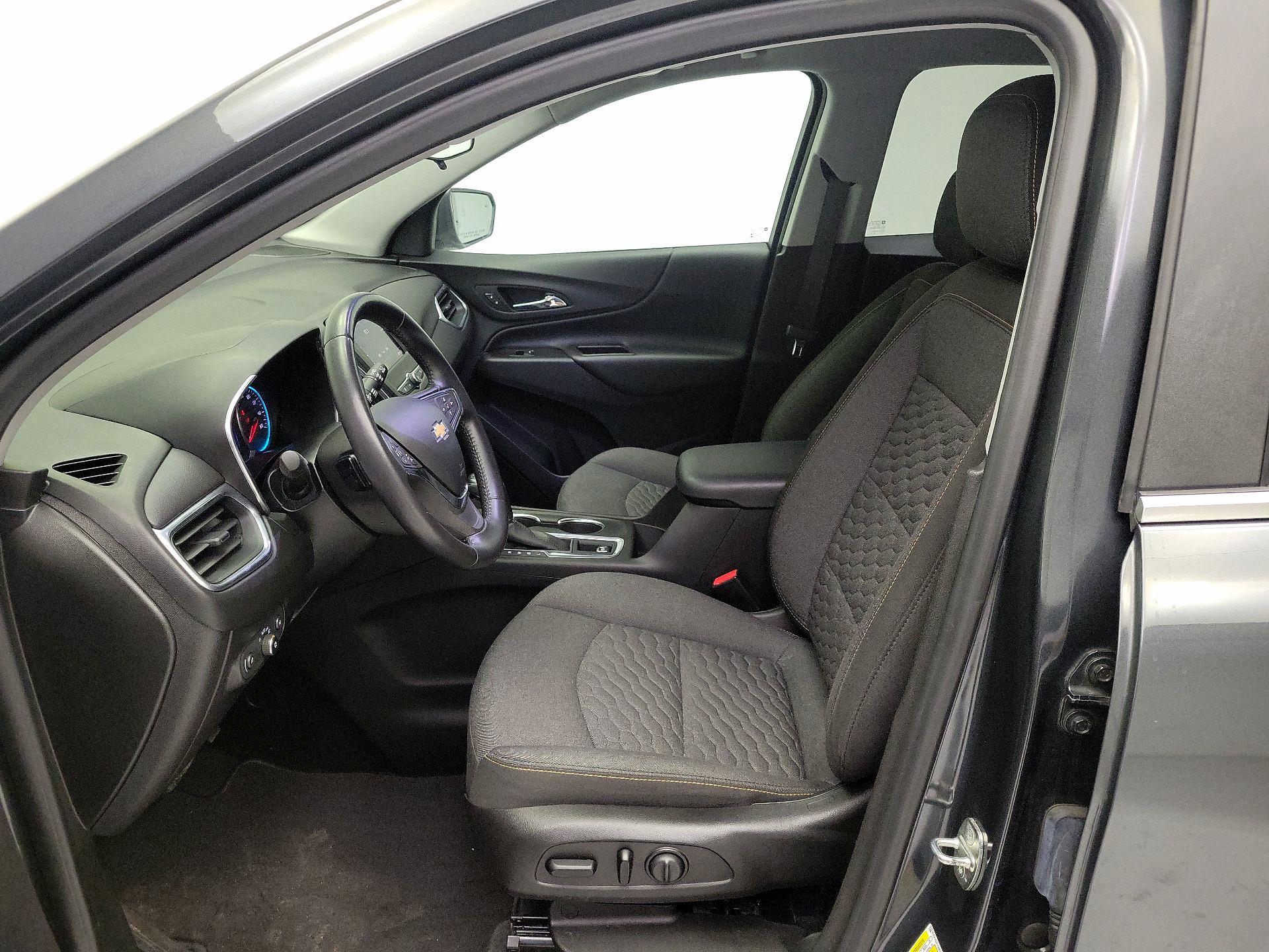 Thumbnail: 2021 Chevrolet Equinox - 11