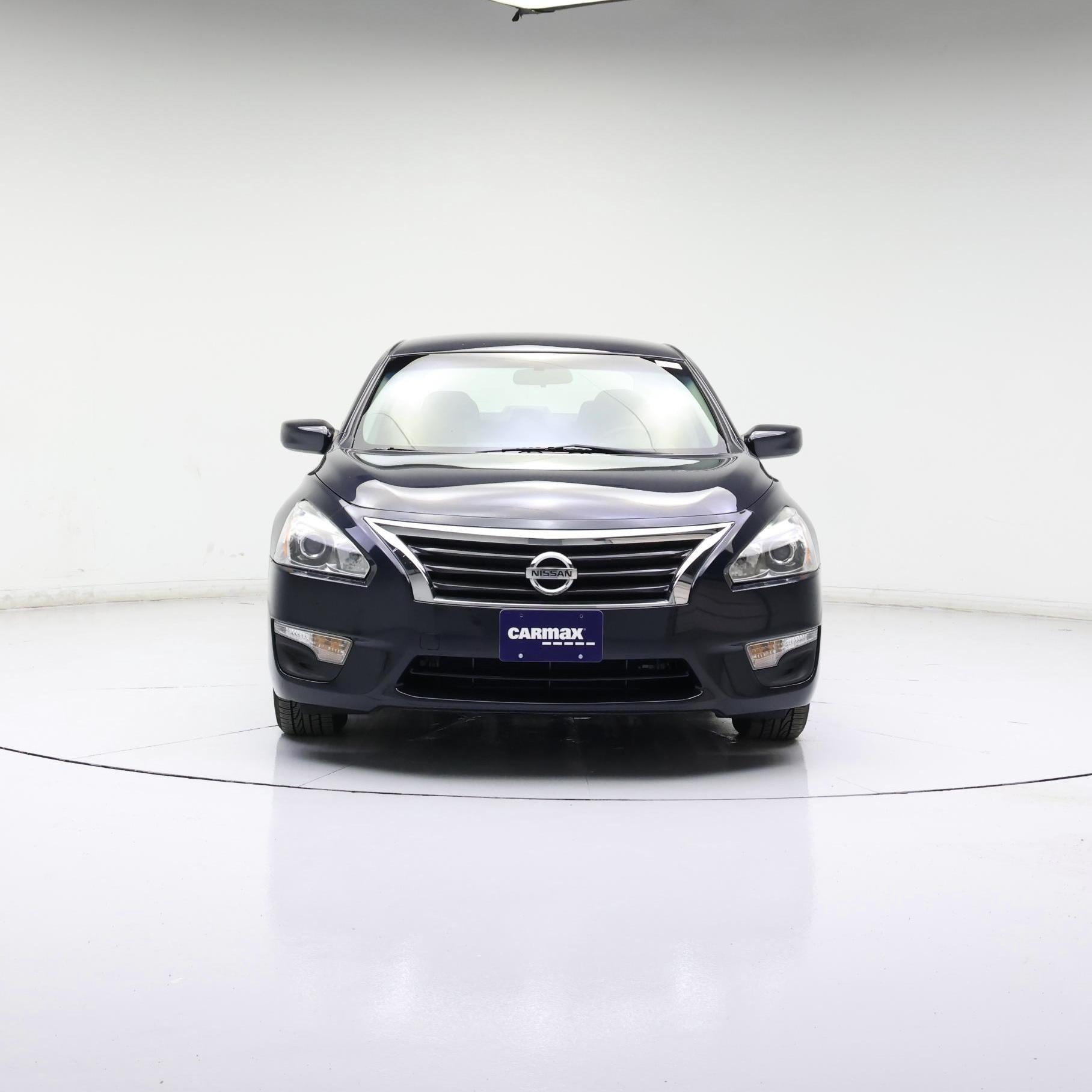 Thumbnail: 2015 Nissan Altima - 5