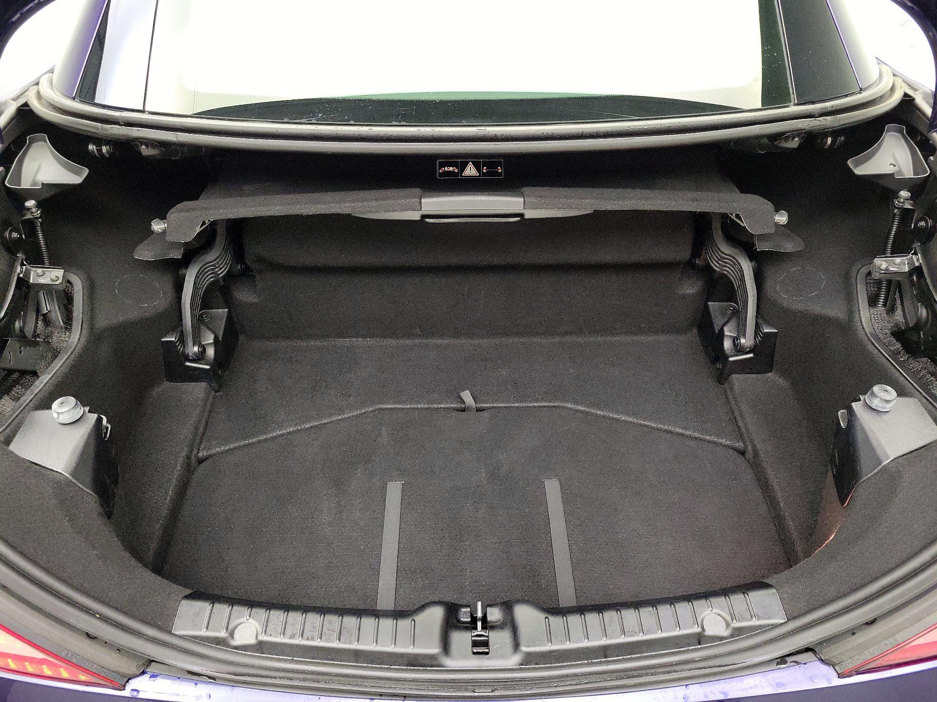 Thumbnail: 2016 Mercedes-Benz SLK - 17