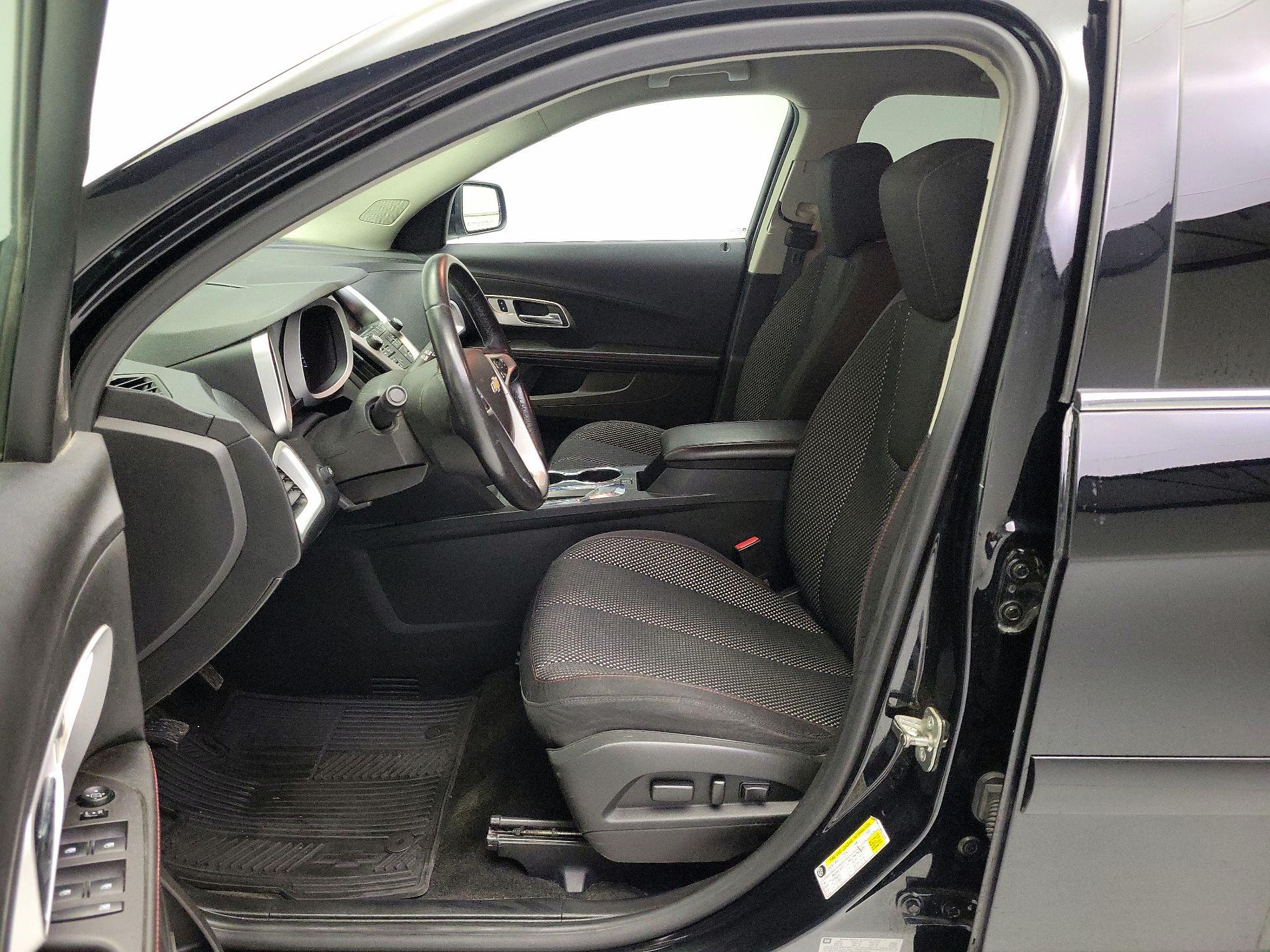 Thumbnail: 2015 Chevrolet Equinox - 11