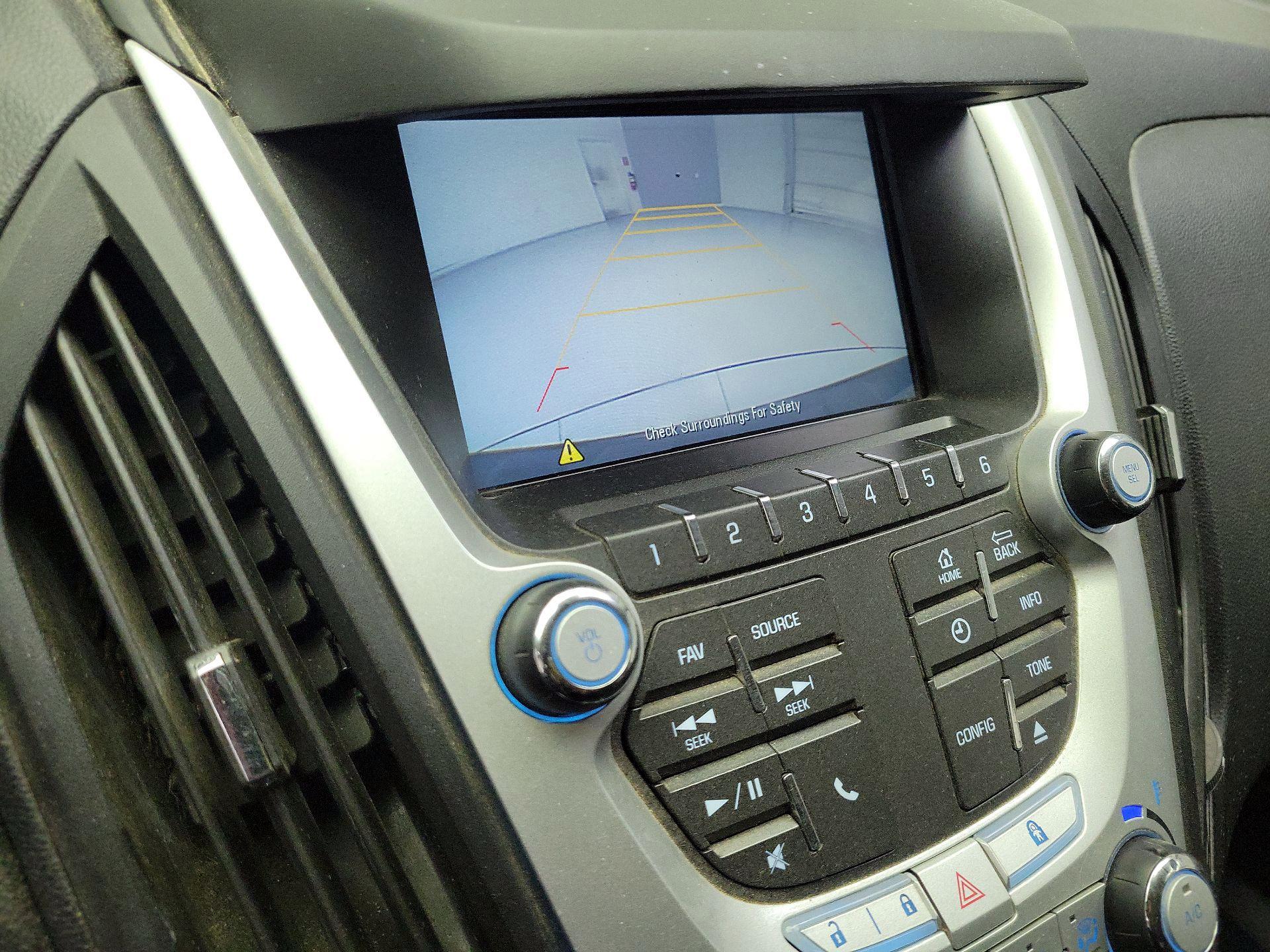 Thumbnail: 2015 Chevrolet Equinox - 13