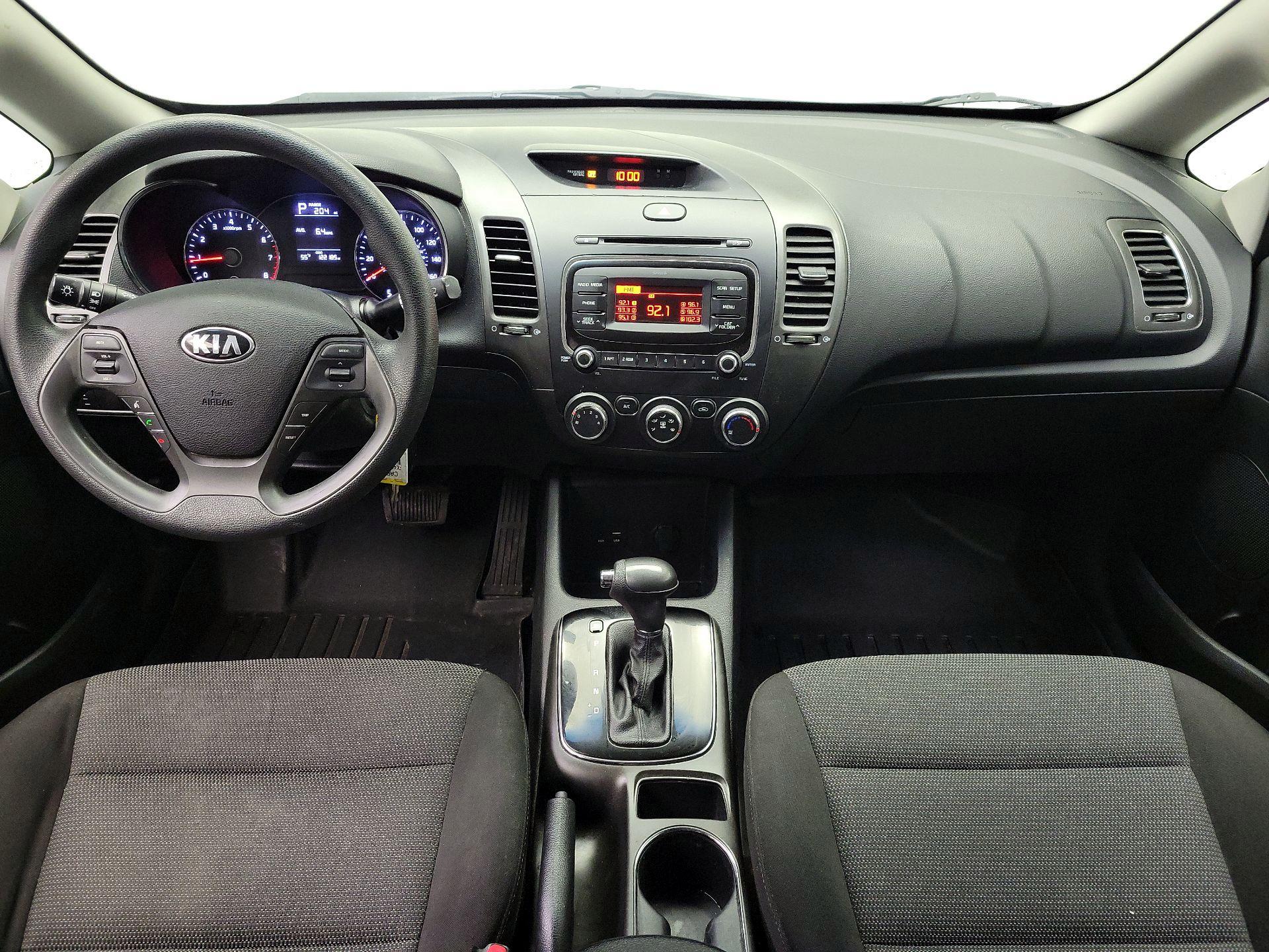 Thumbnail: 2017 Kia Forte - 9