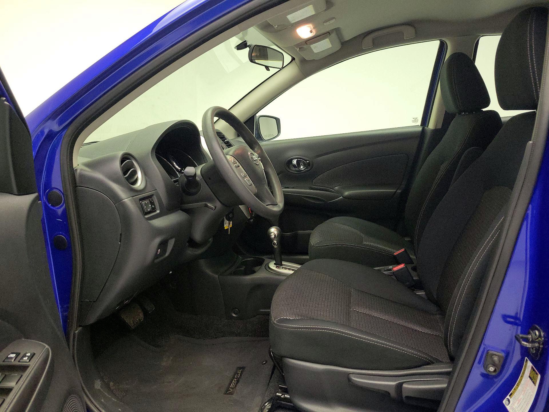 Thumbnail: 2016 Nissan Versa - 11