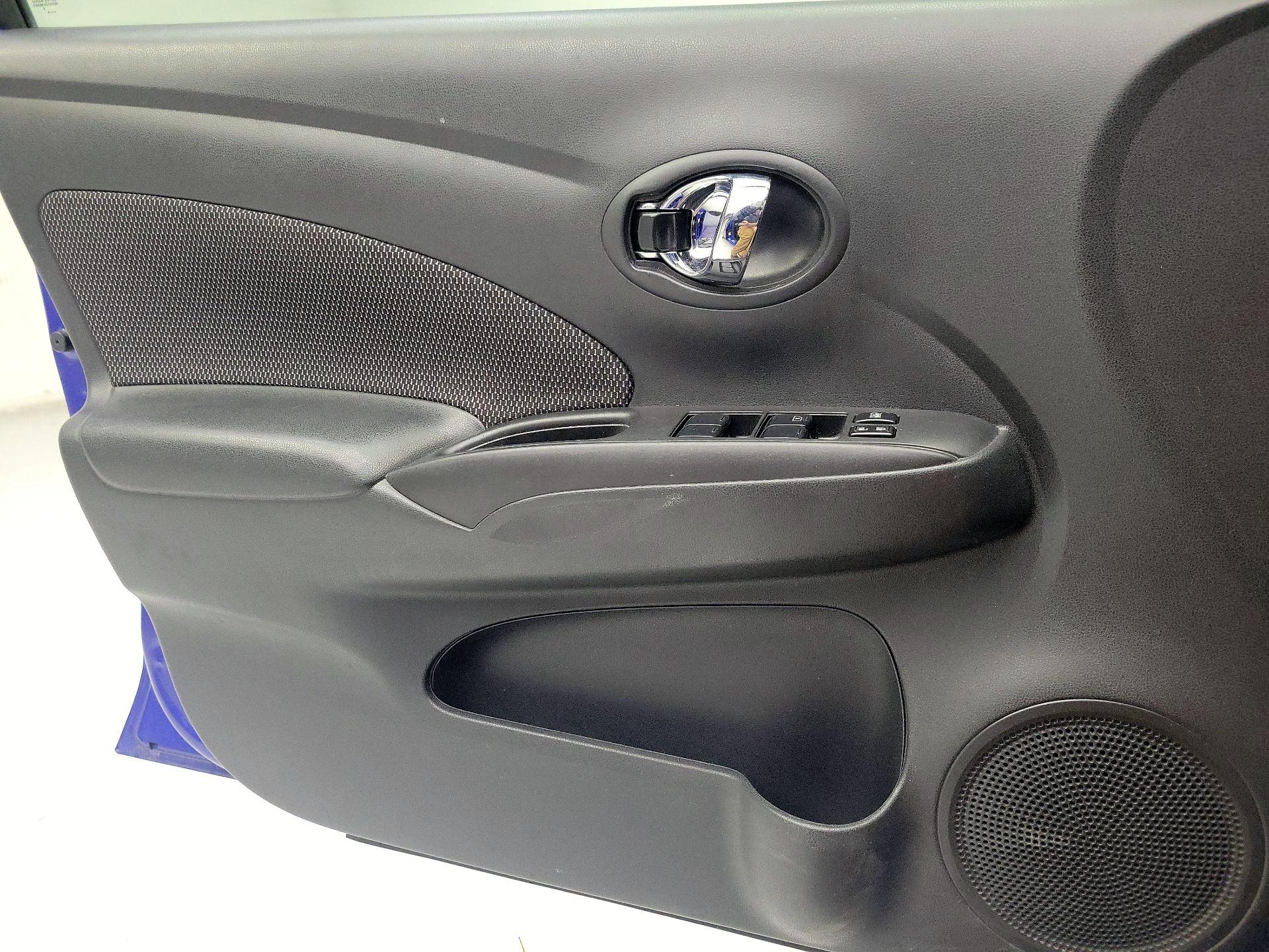 Thumbnail: 2016 Nissan Versa - 12