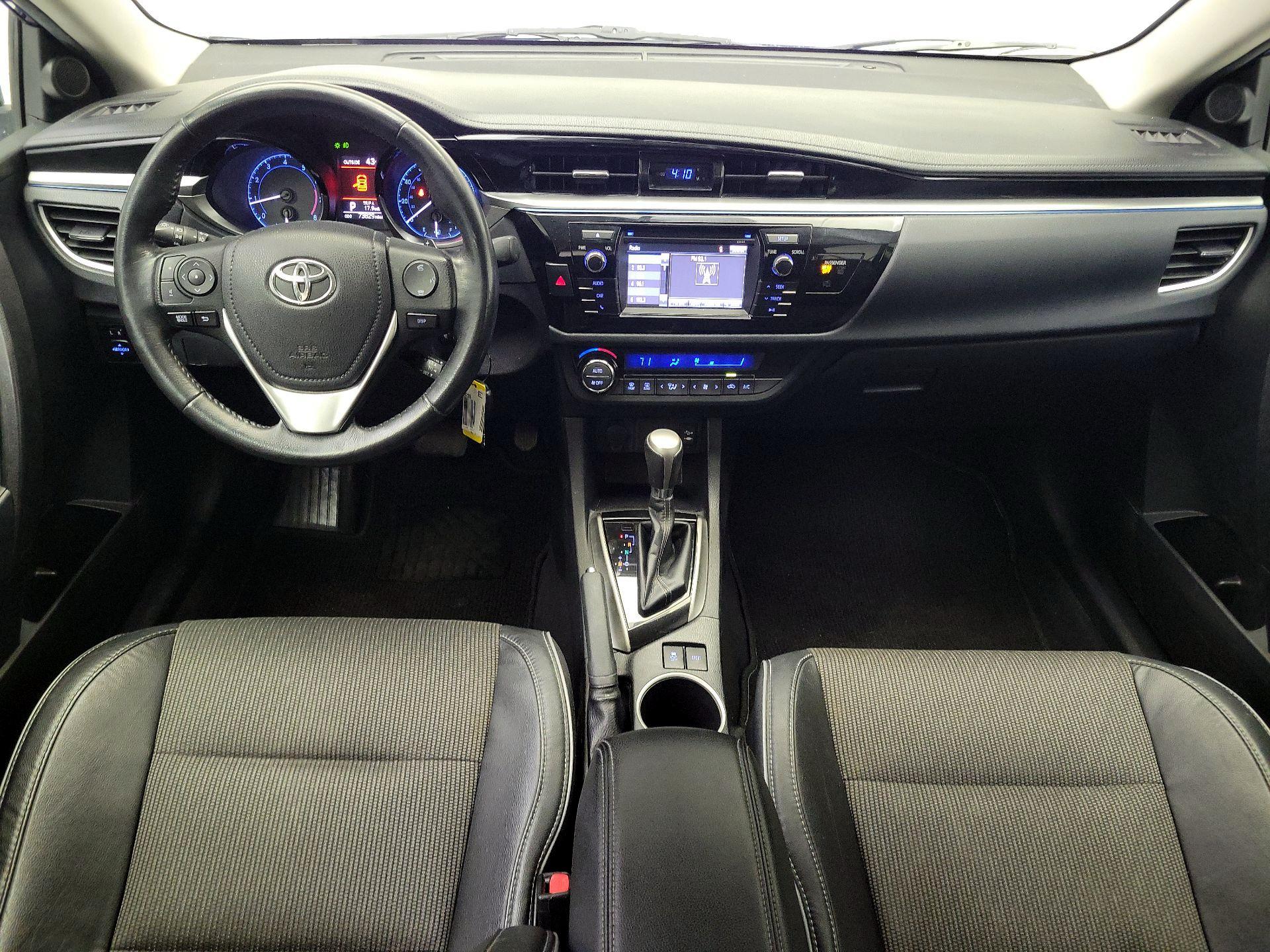 Thumbnail: 2015 Toyota Corolla - 9