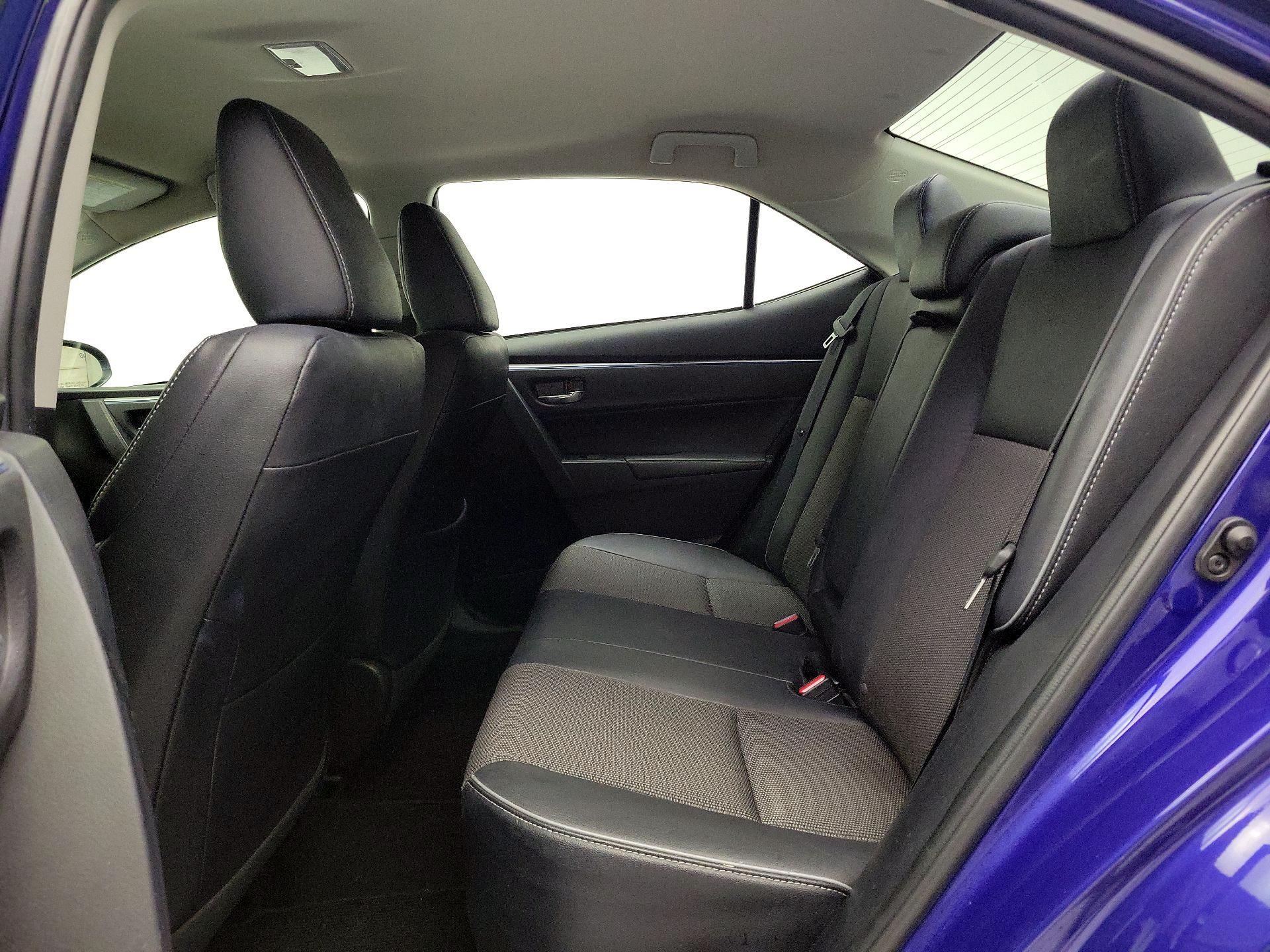 Thumbnail: 2015 Toyota Corolla - 19