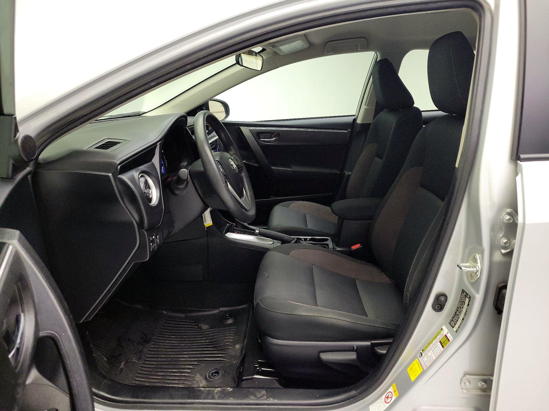 Thumbnail: 2019 Toyota Corolla - 11