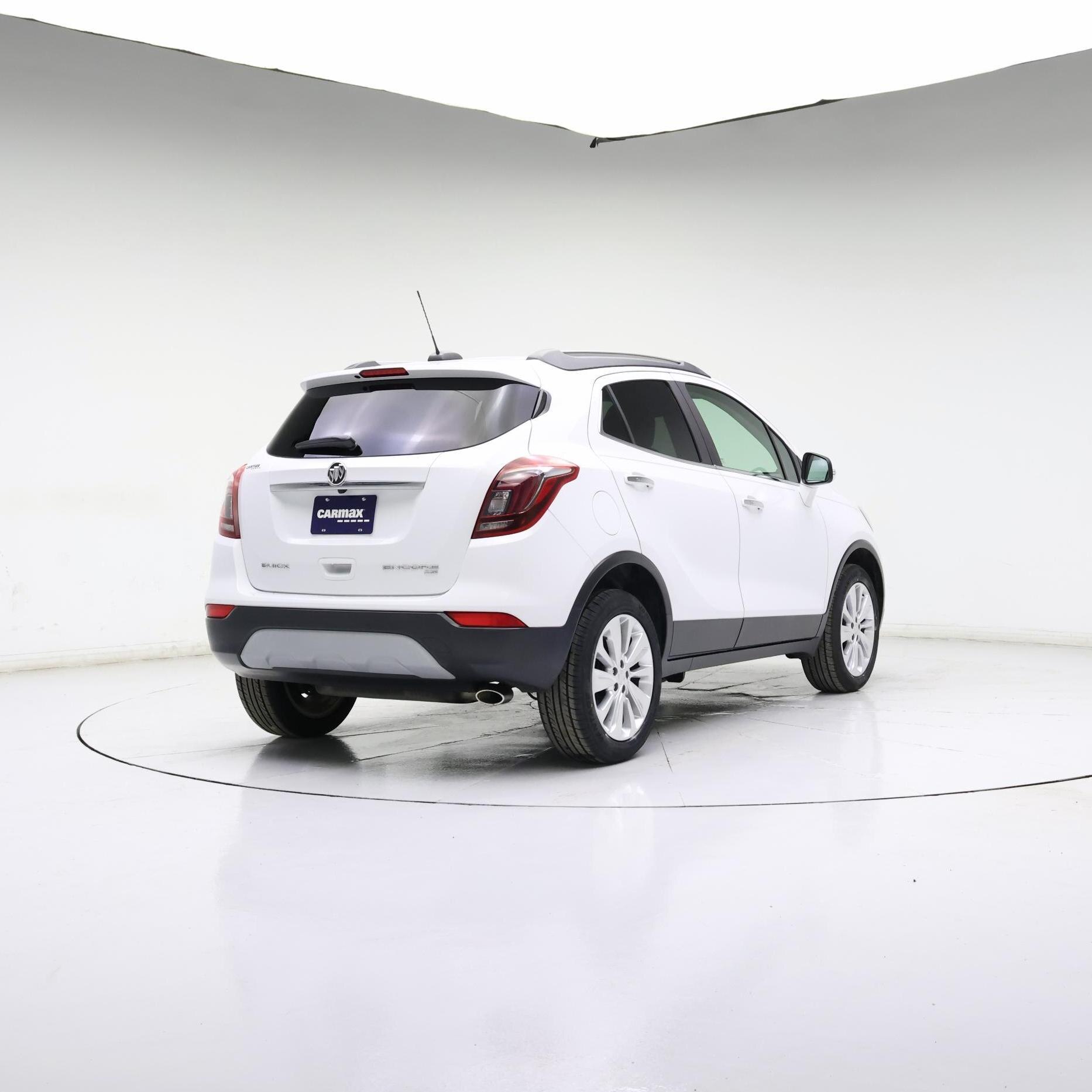 Thumbnail: 2017 Buick Encore - 8