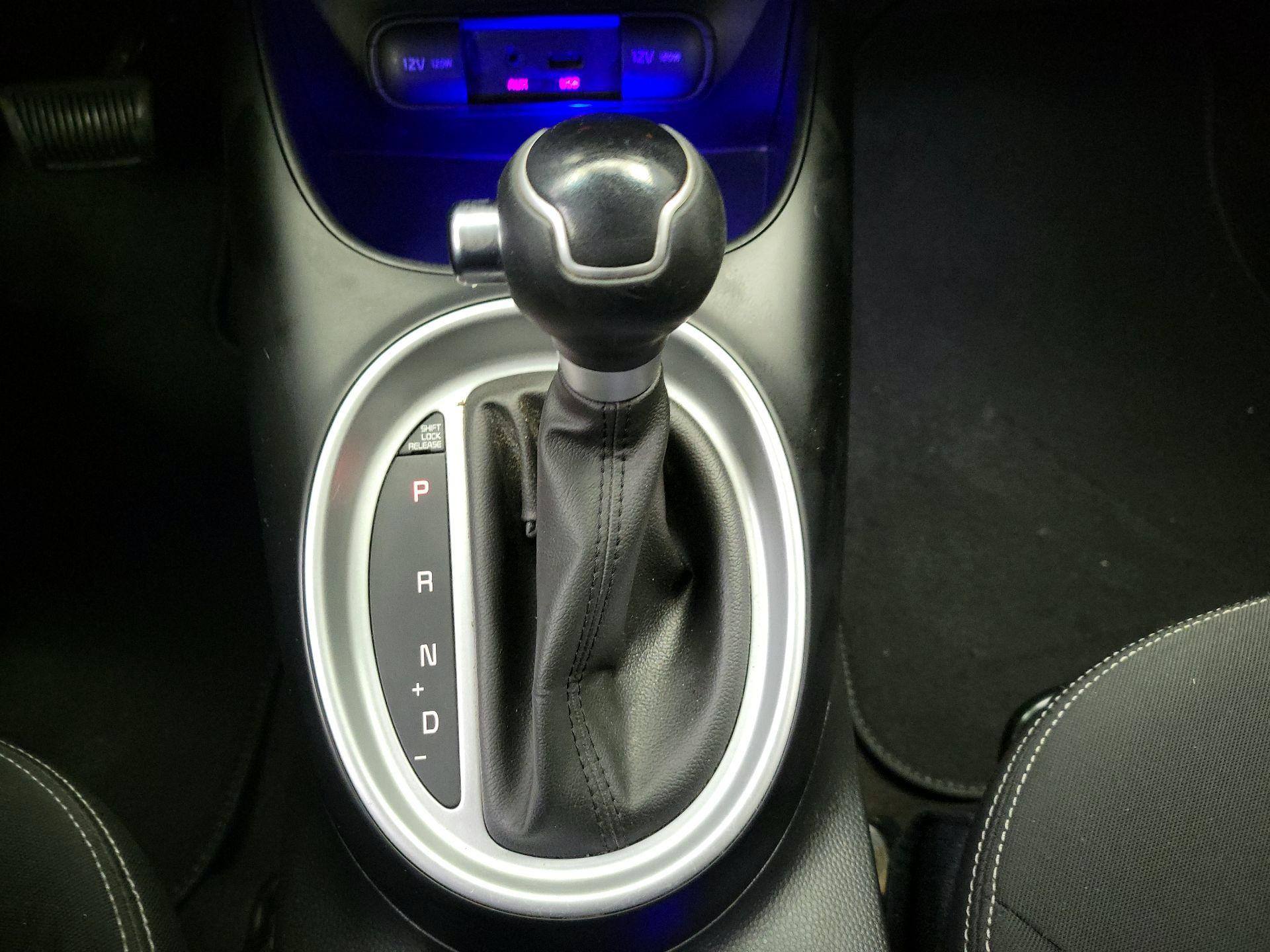 Thumbnail: 2014 Kia Soul - 16