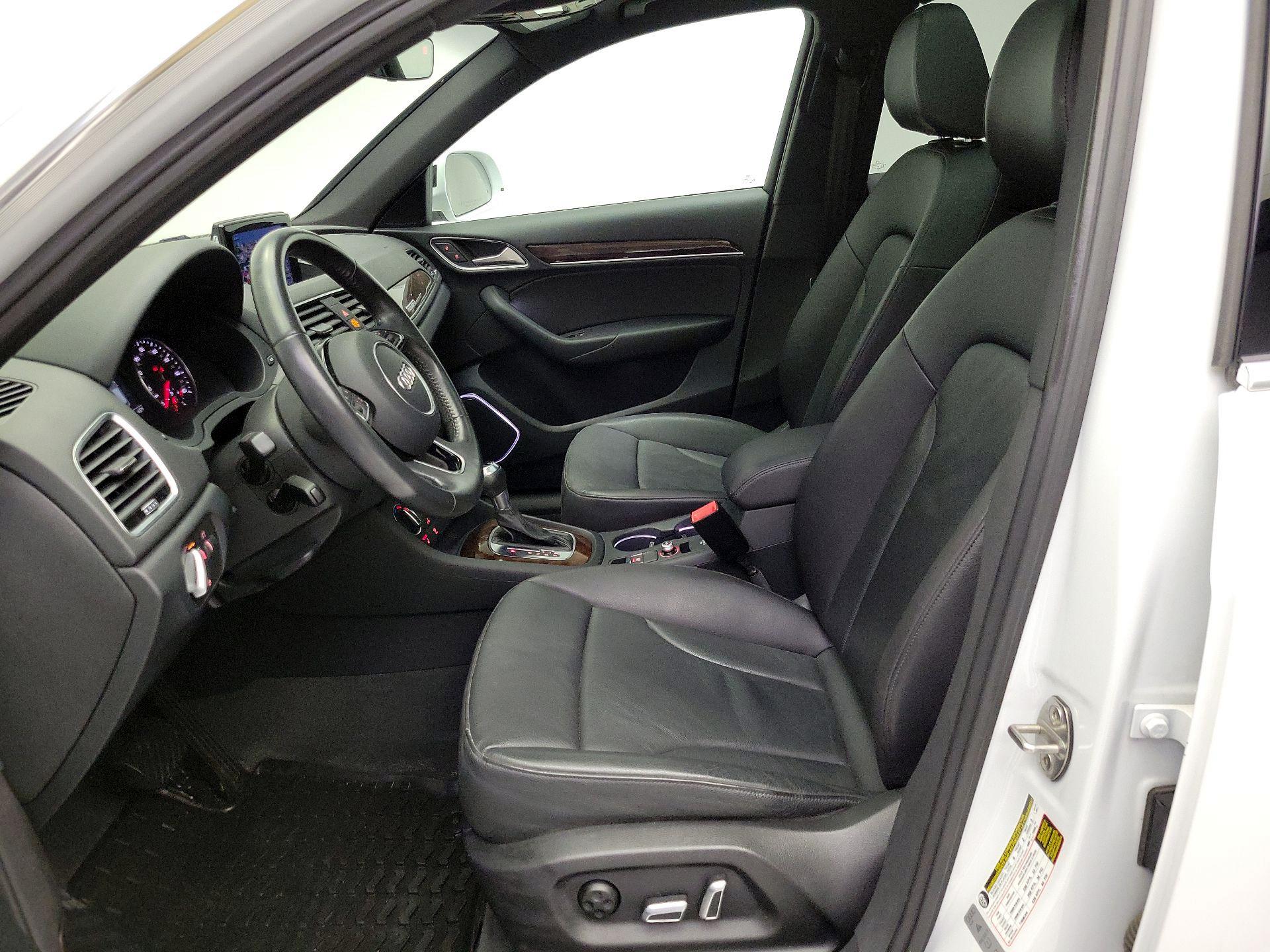 Thumbnail: 2018 Audi Q3 - 11