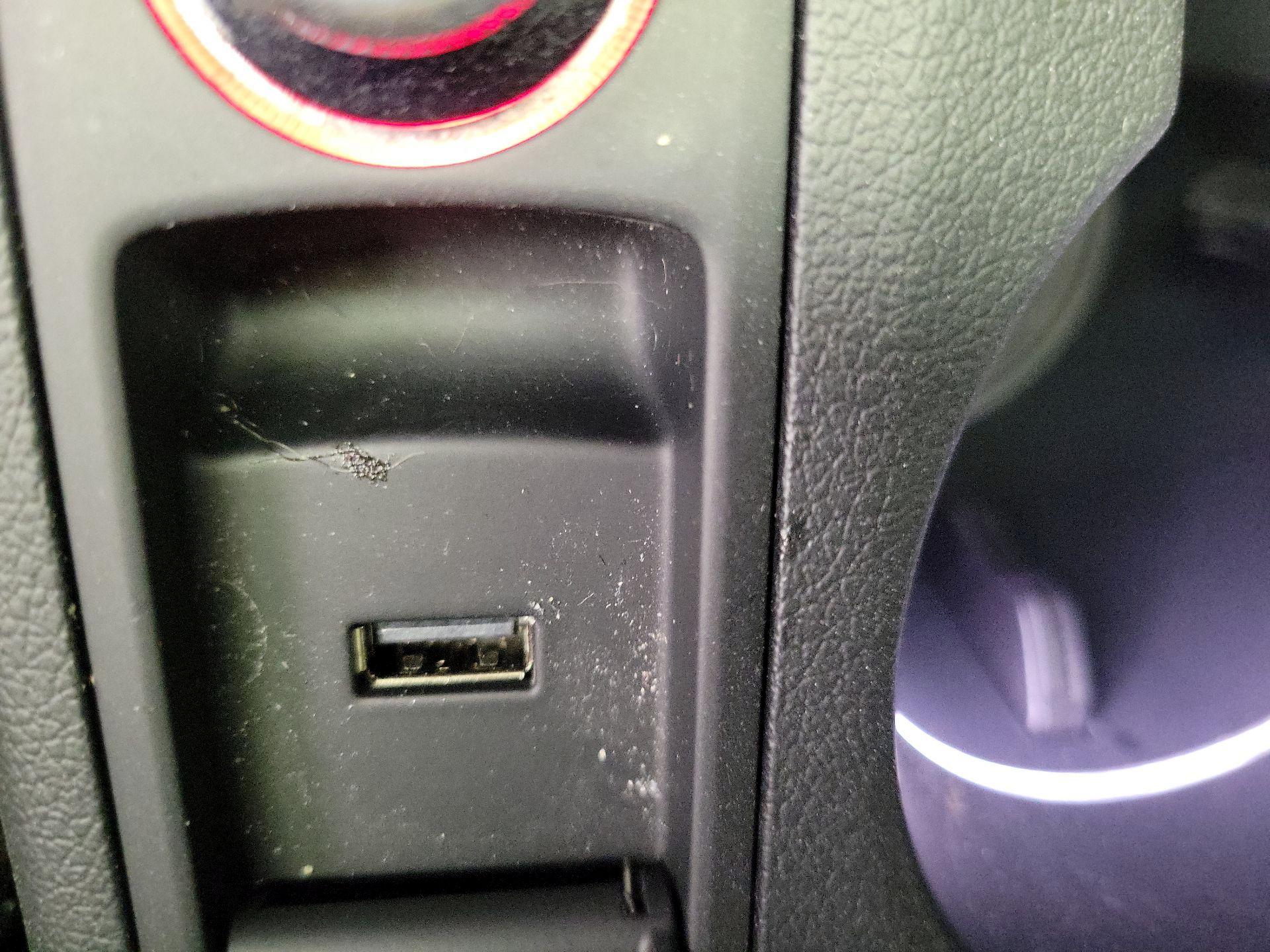 Thumbnail: 2018 Audi Q3 - 19