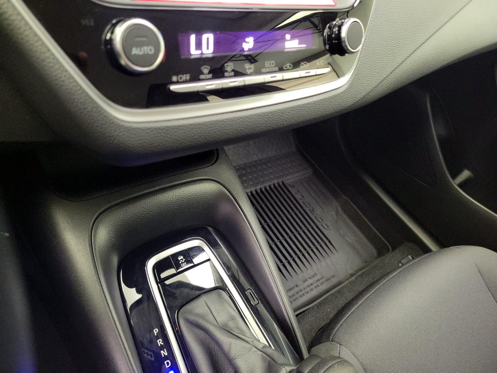 Thumbnail: 2024 Toyota Corolla - 16