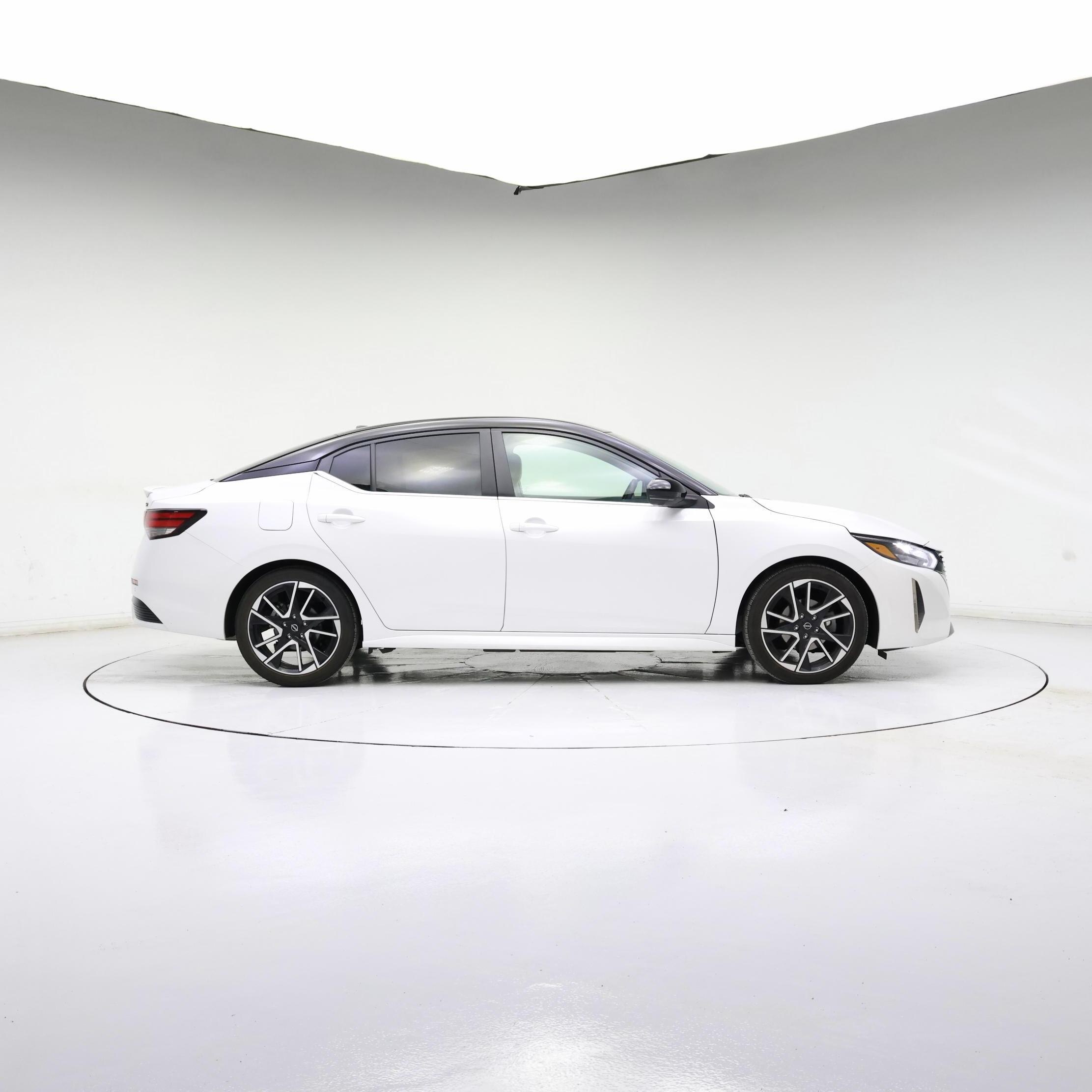 Thumbnail: 2025 Nissan Sentra - 3