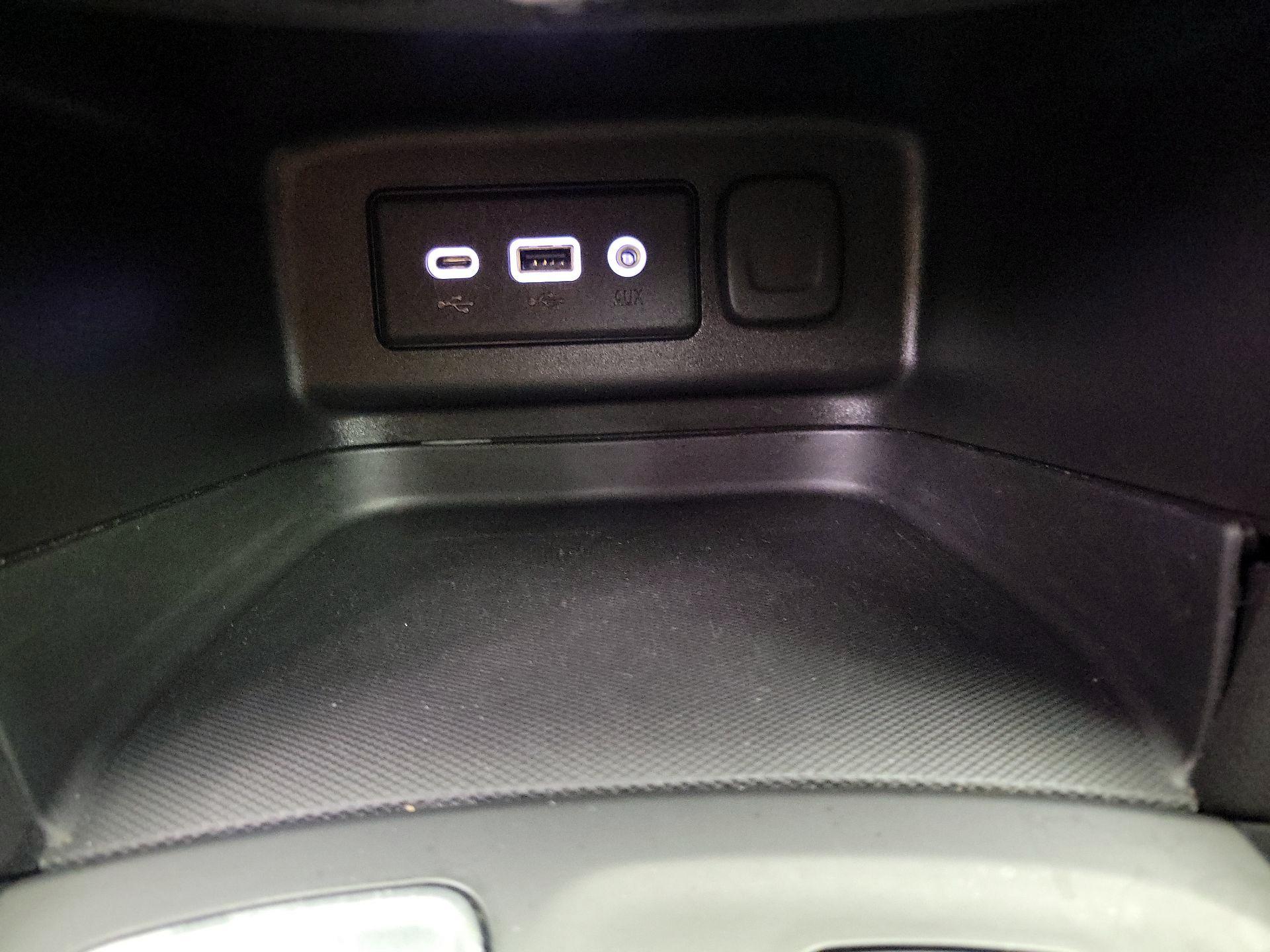 Thumbnail: 2023 Chevrolet Equinox - 18