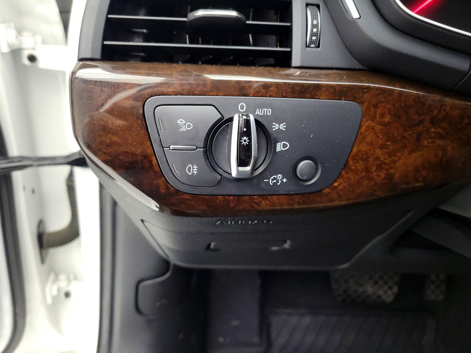 Thumbnail: 2017 Audi A4 - 13