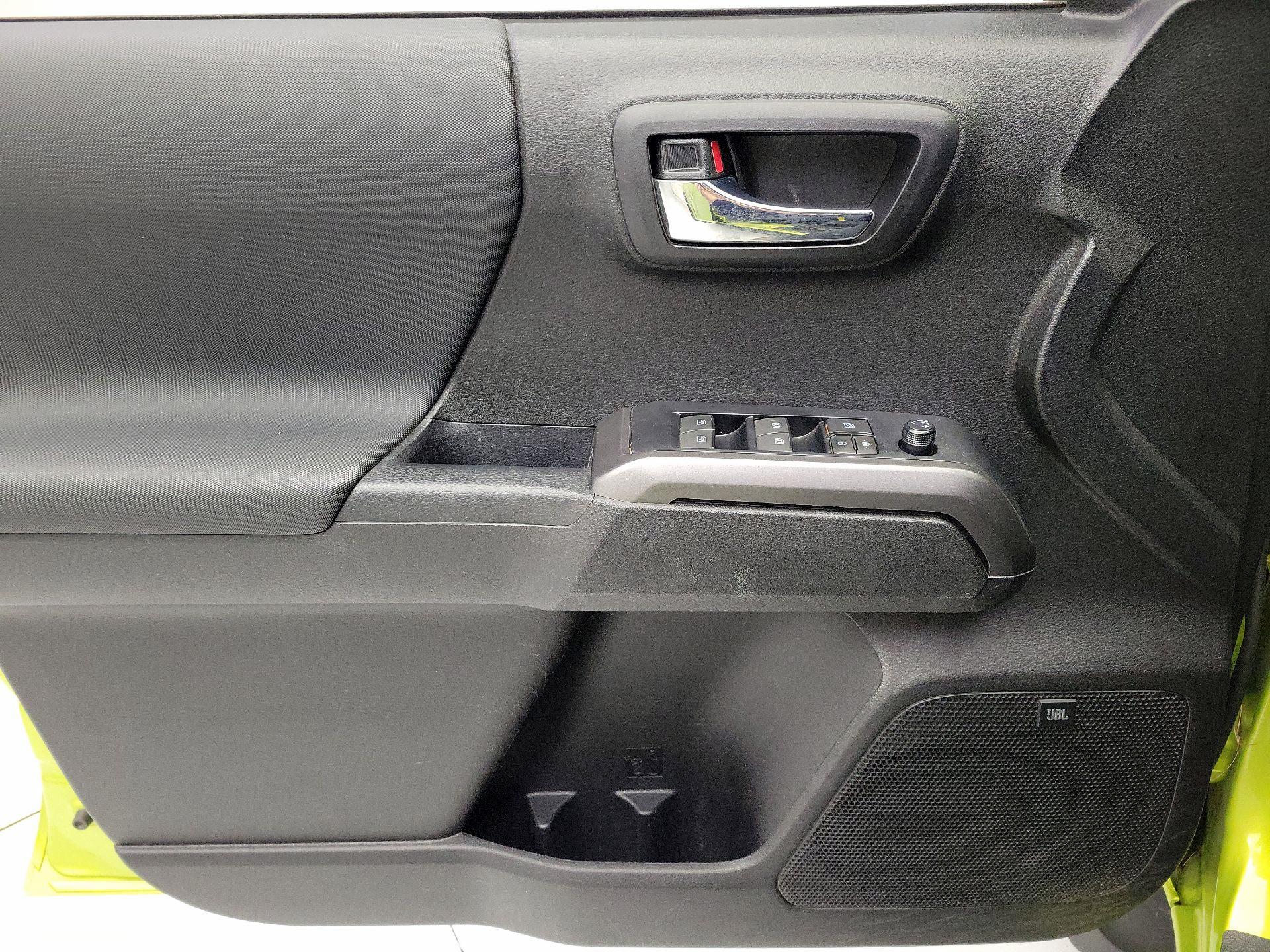 Thumbnail: 2023 Toyota Tacoma - 12