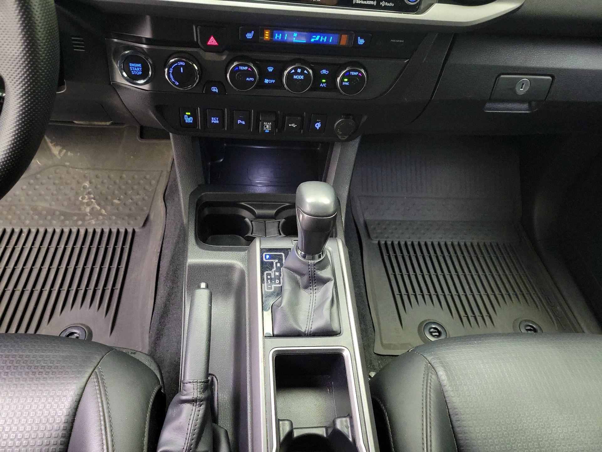 Thumbnail: 2023 Toyota Tacoma - 18