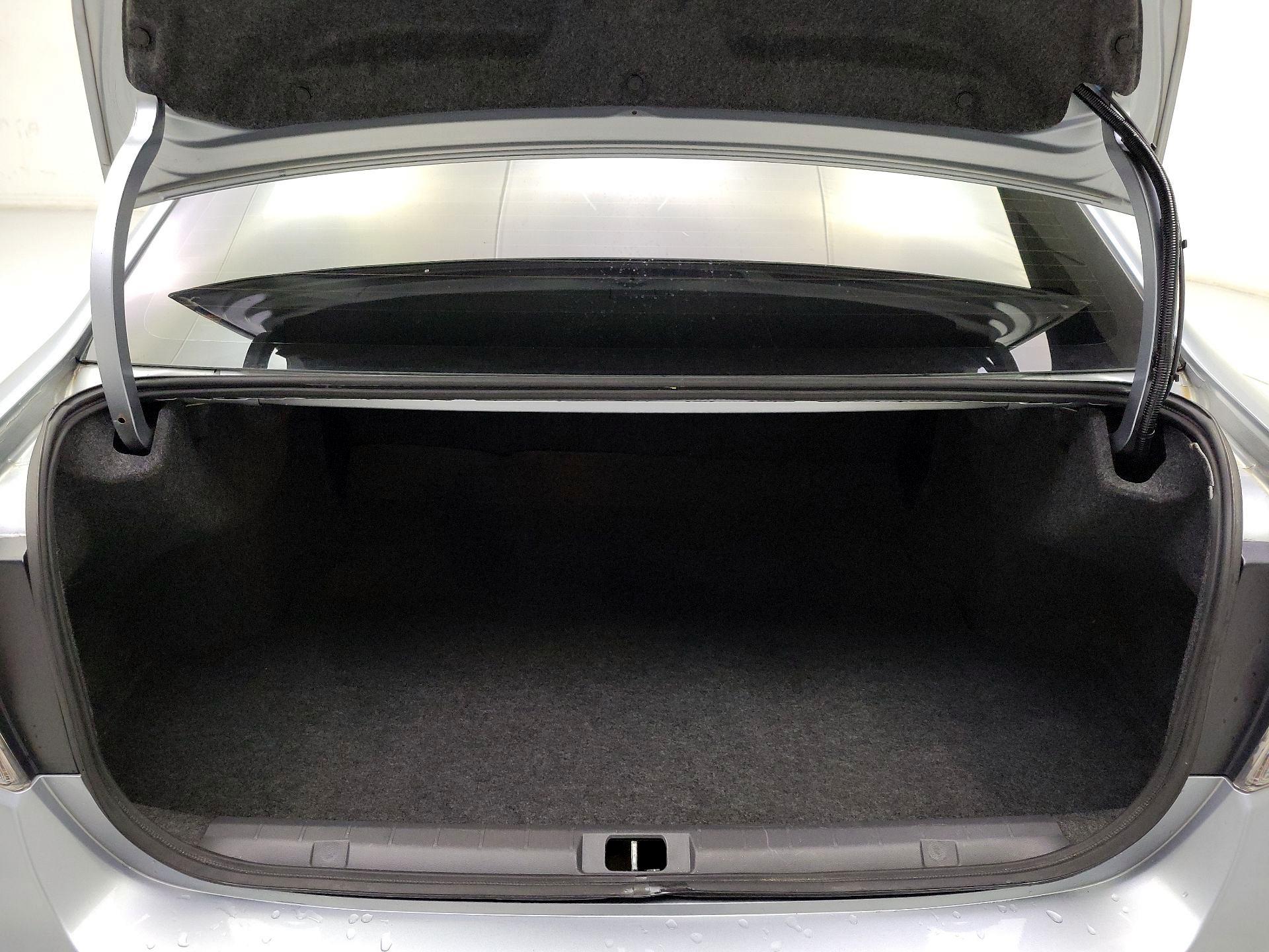 Thumbnail: 2017 Subaru Impreza - 18