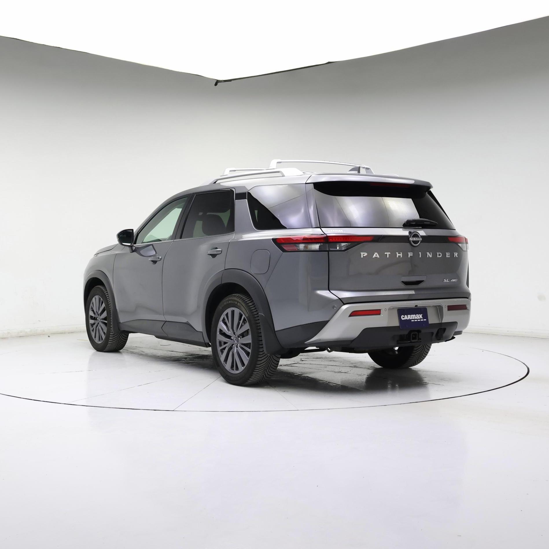 Thumbnail: 2023 Nissan Pathfinder - 2