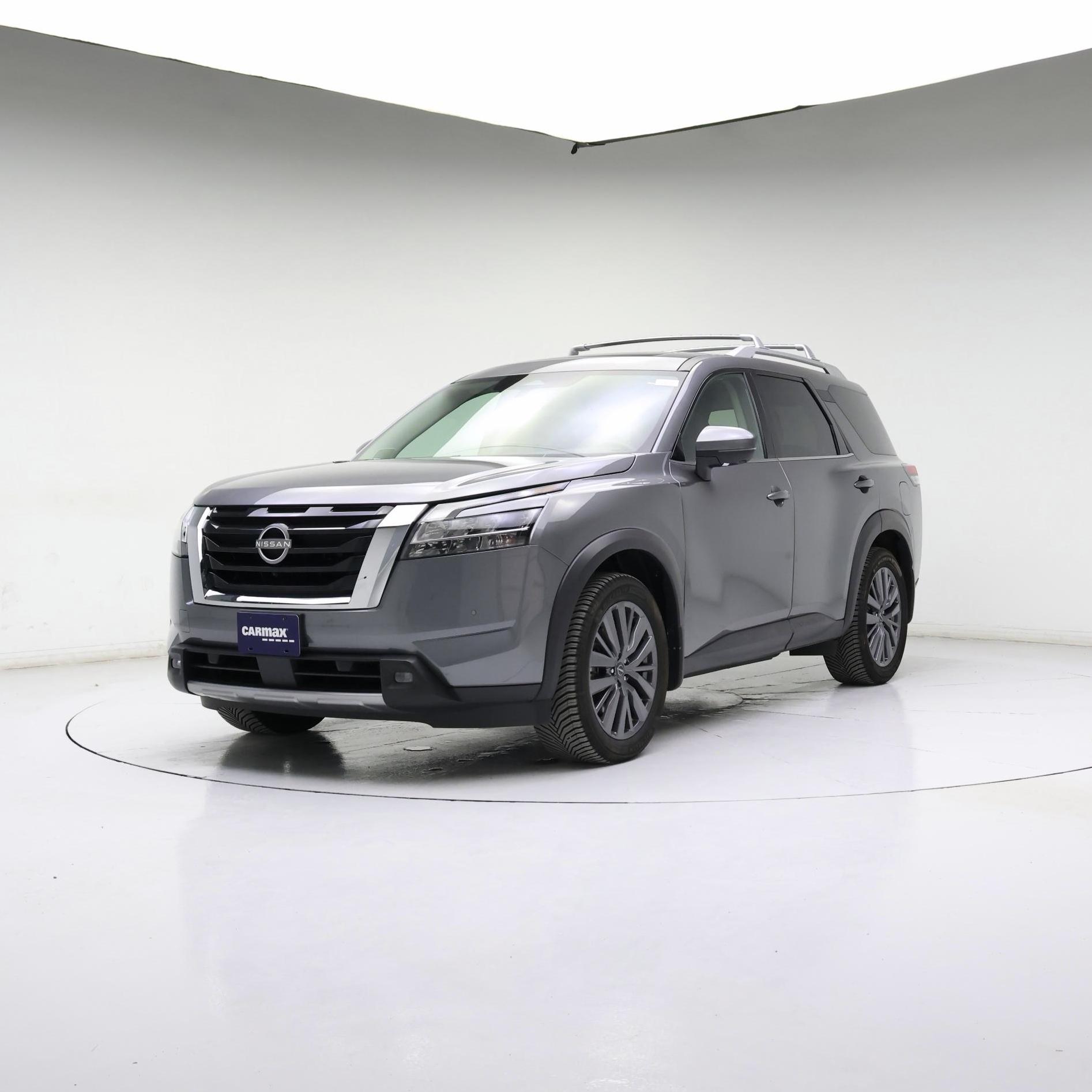Thumbnail: 2023 Nissan Pathfinder - 4