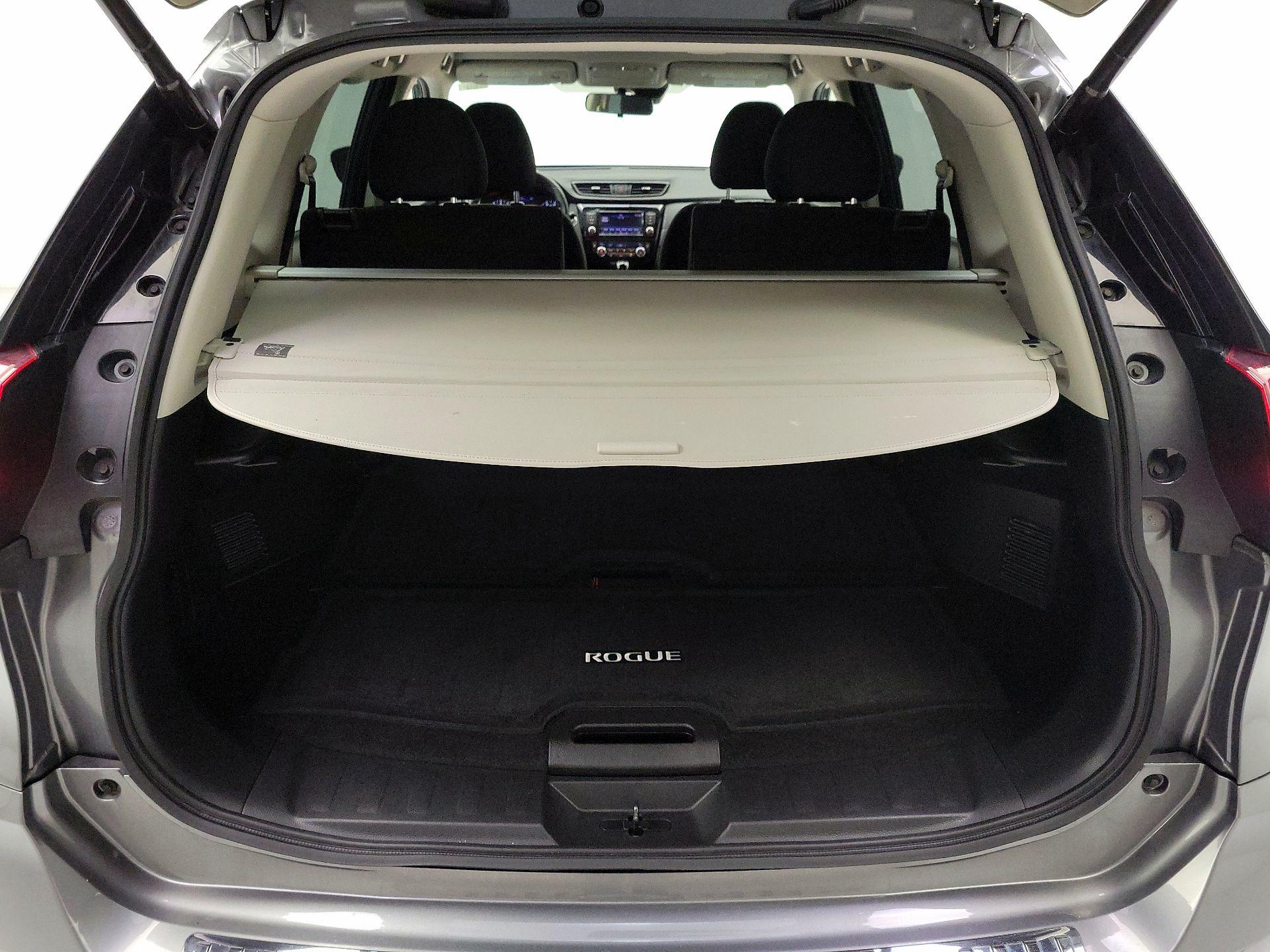 Thumbnail: 2019 Nissan Rogue - 20