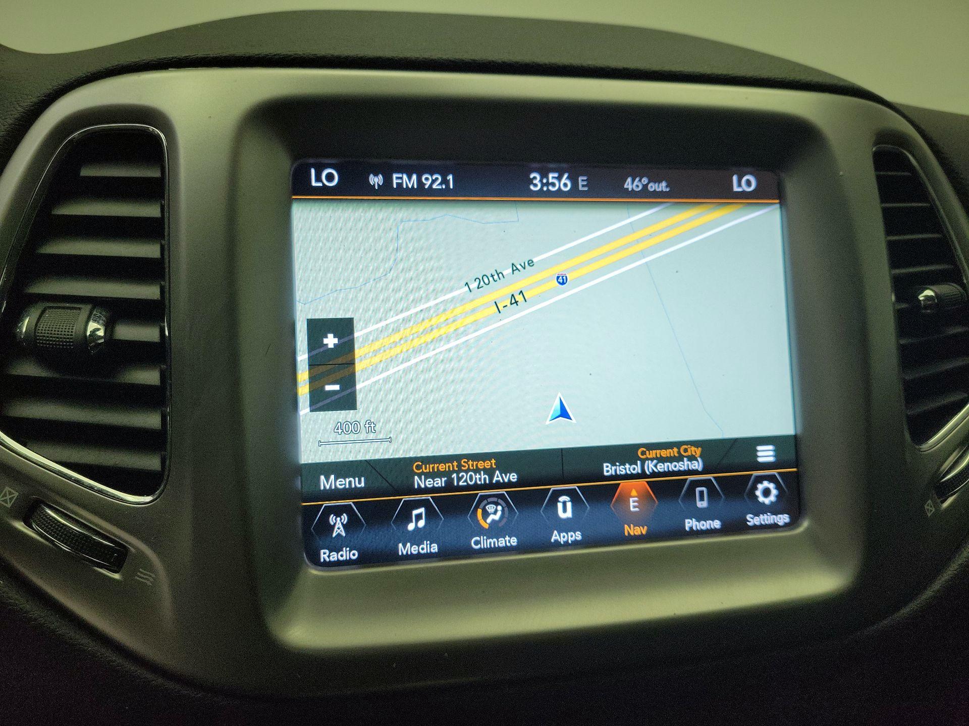 Thumbnail: 2018 Jeep Compass - 14