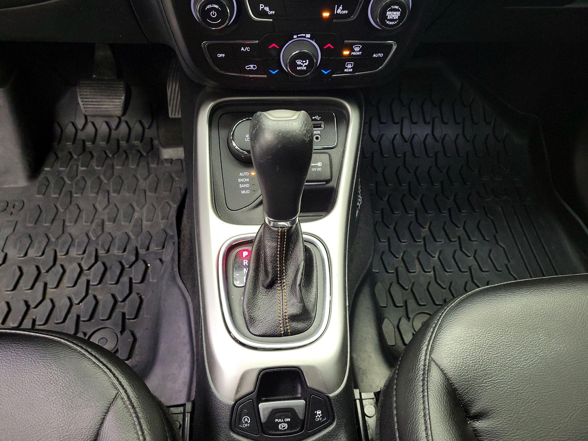 Thumbnail: 2018 Jeep Compass - 18