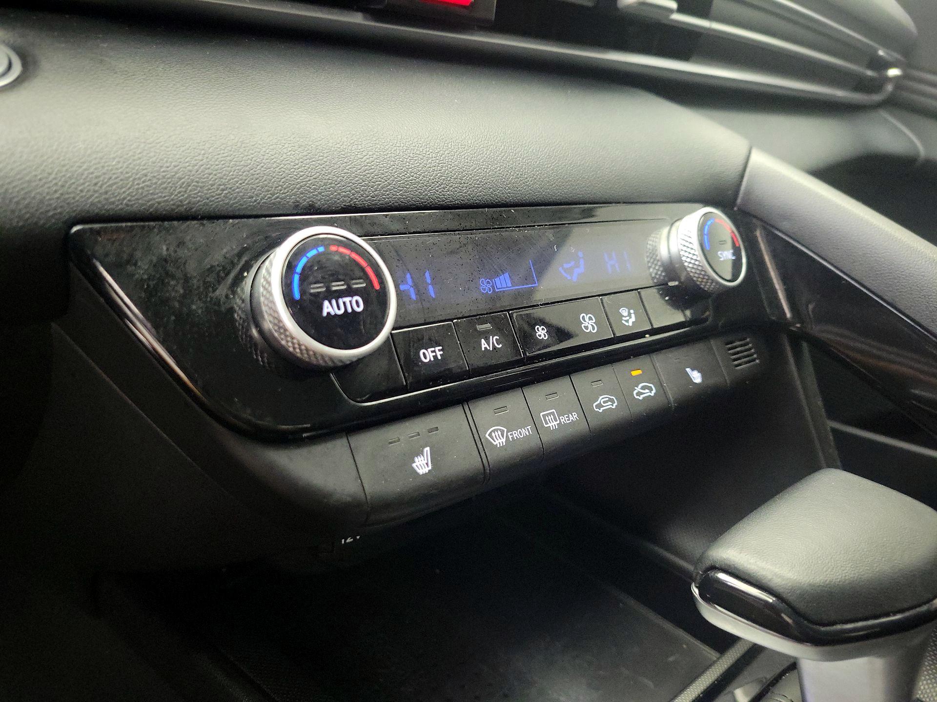 Thumbnail: 2022 Hyundai Elantra - 16