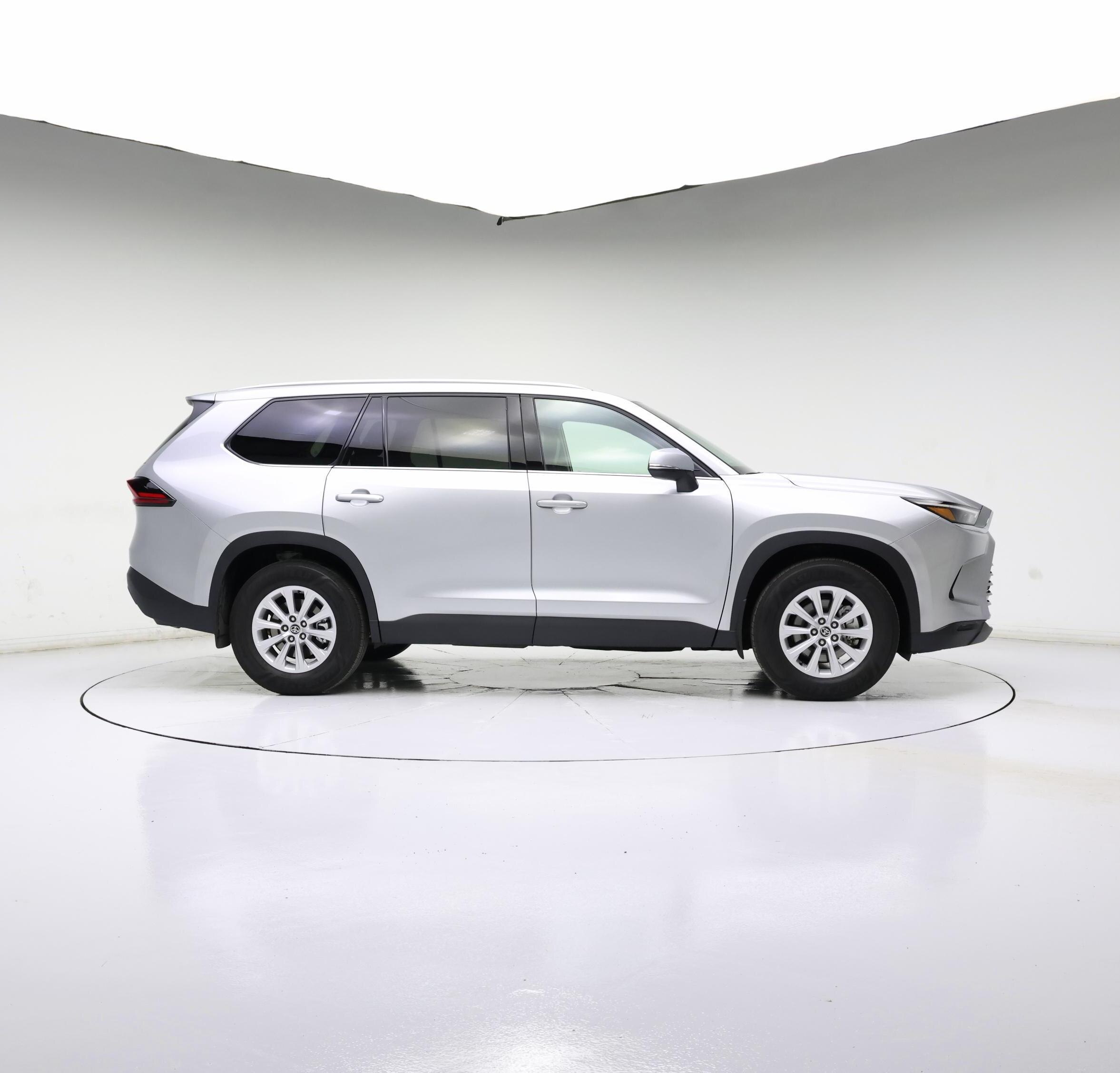 Thumbnail: 2026 Toyota Highlander - 7