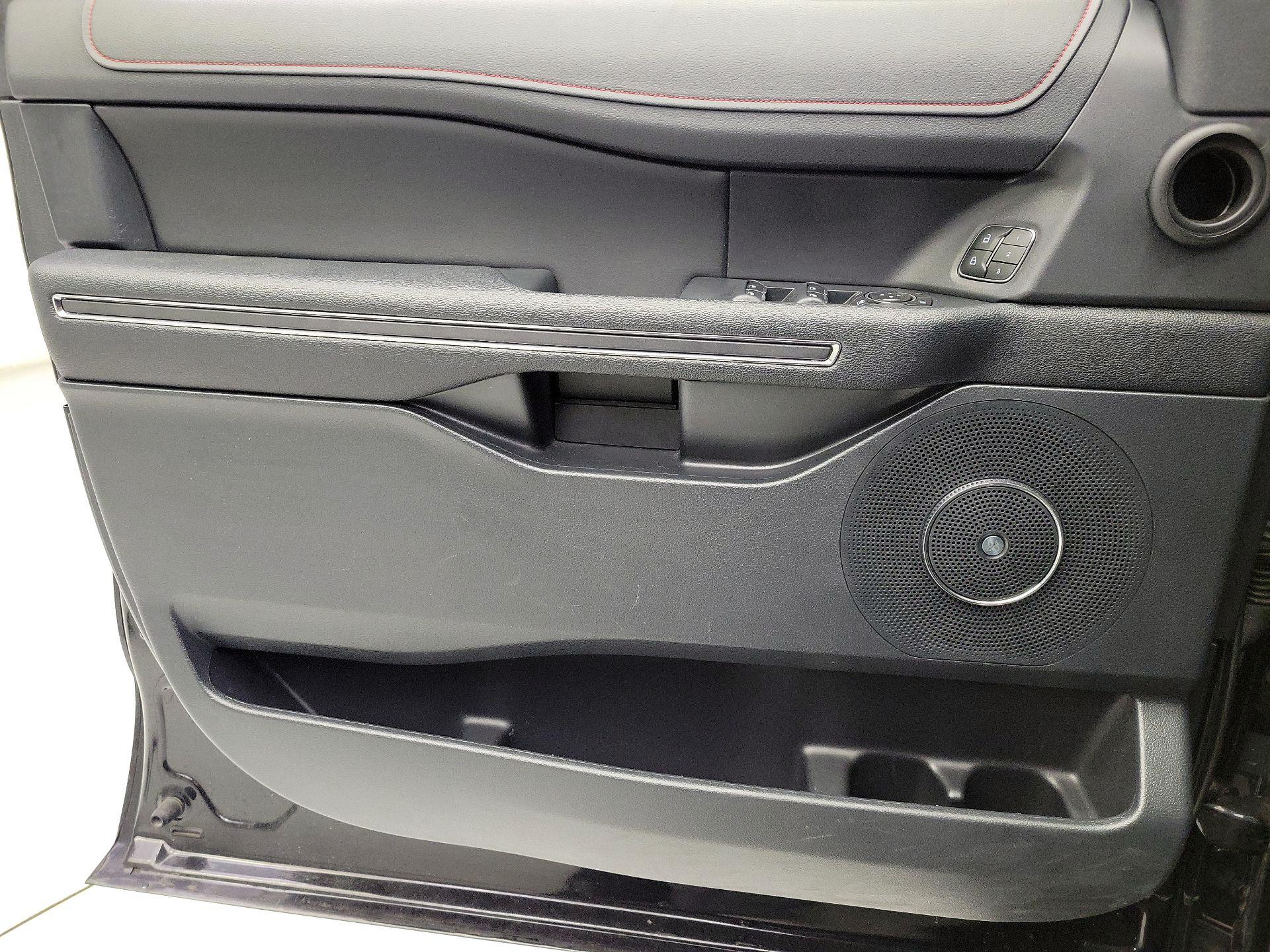 Thumbnail: 2022 Ford Expedition MAX - 12